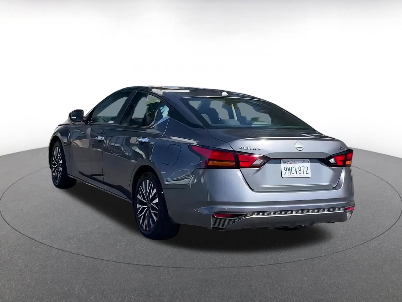 Thumbnail: 2024 Nissan Altima - 10