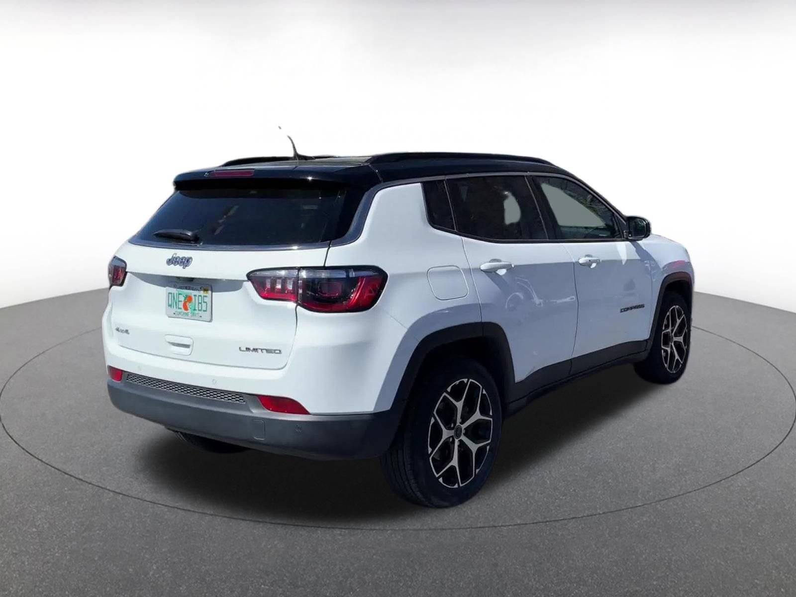 Thumbnail: 2025 Jeep Compass - 13