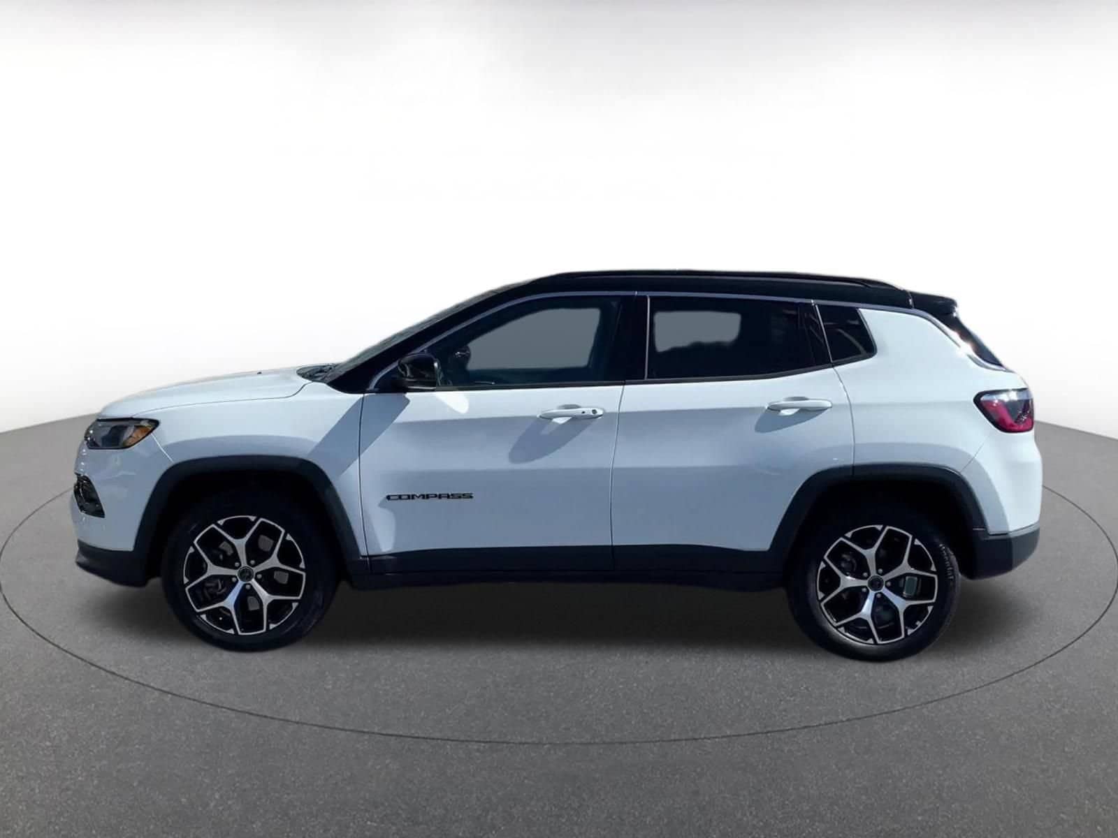 Thumbnail: 2025 Jeep Compass - 8