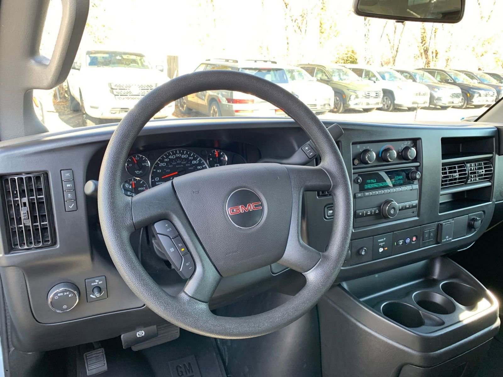 Thumbnail: 2025 GMC Savana - 33