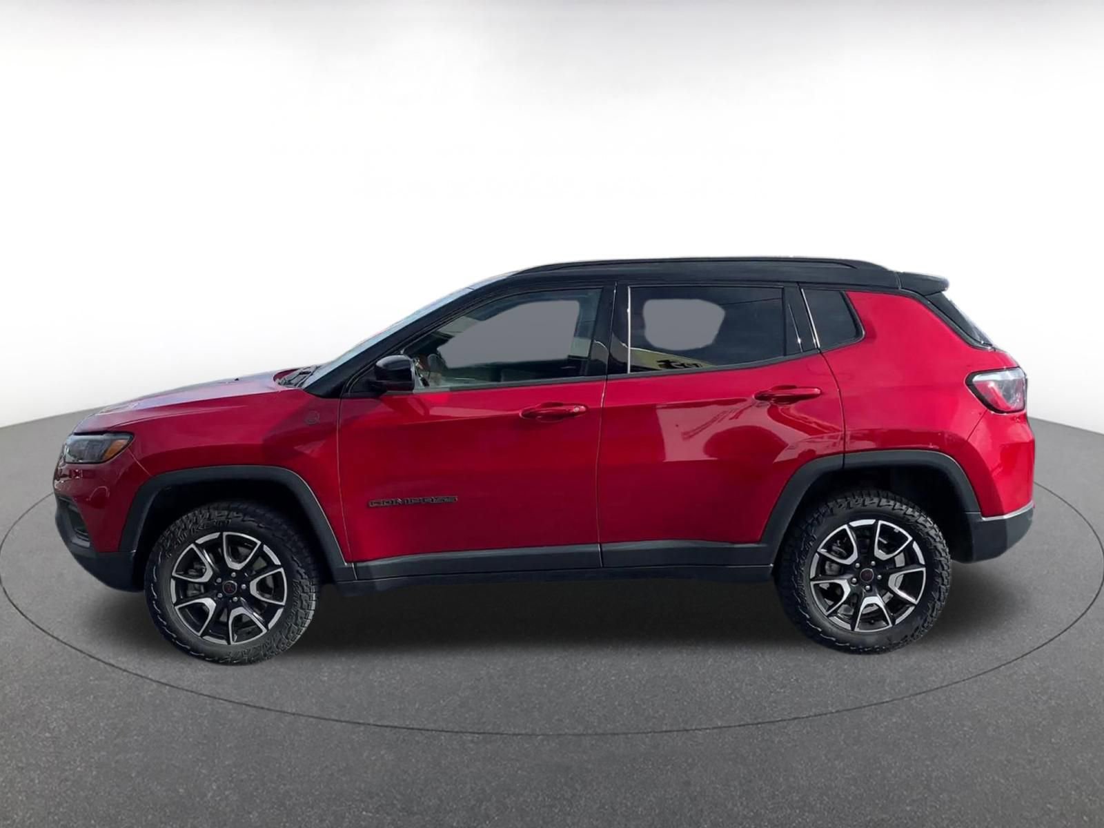 Thumbnail: 2025 Jeep Compass - 9