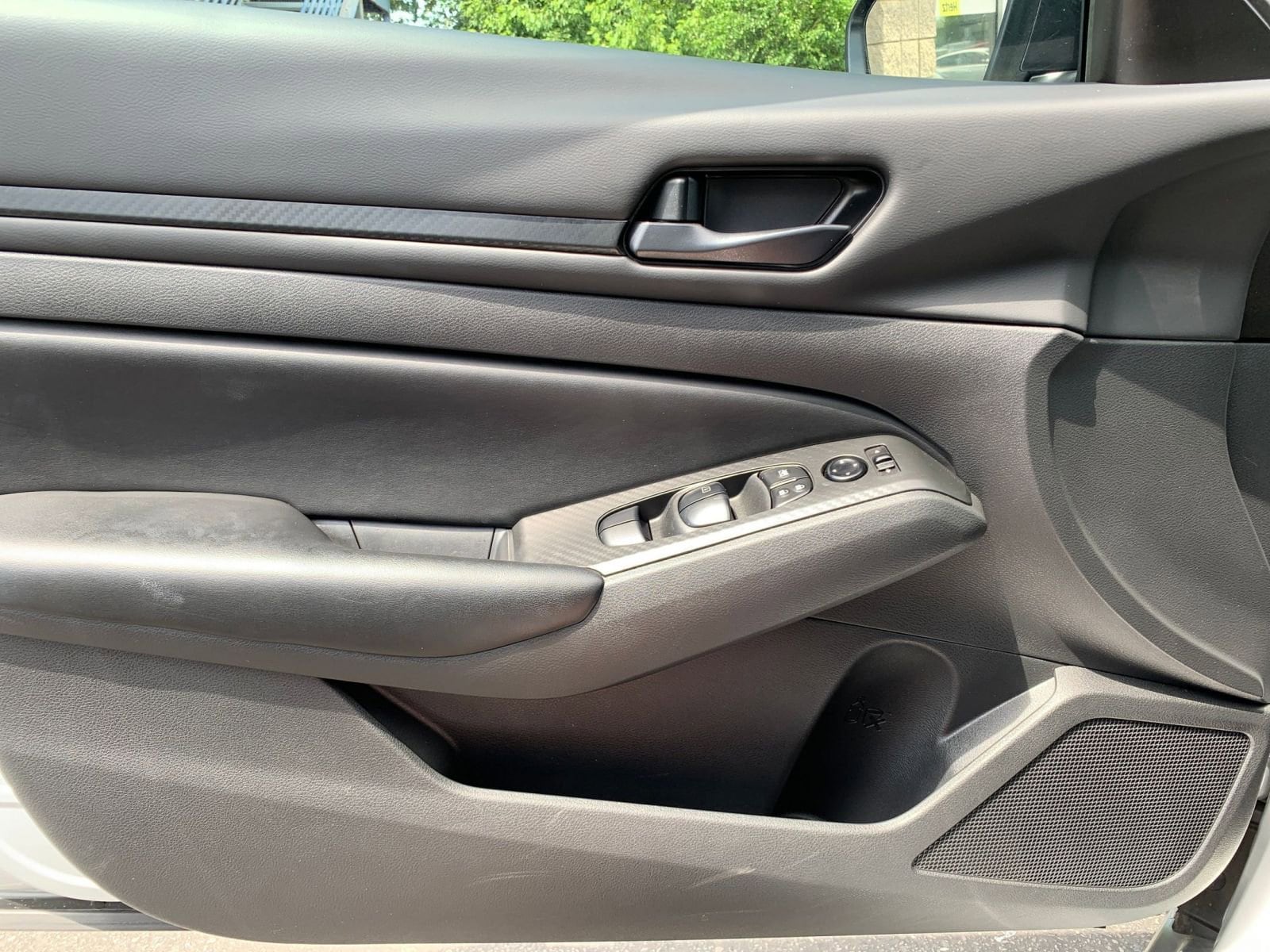 2024 Nissan Altima S 20