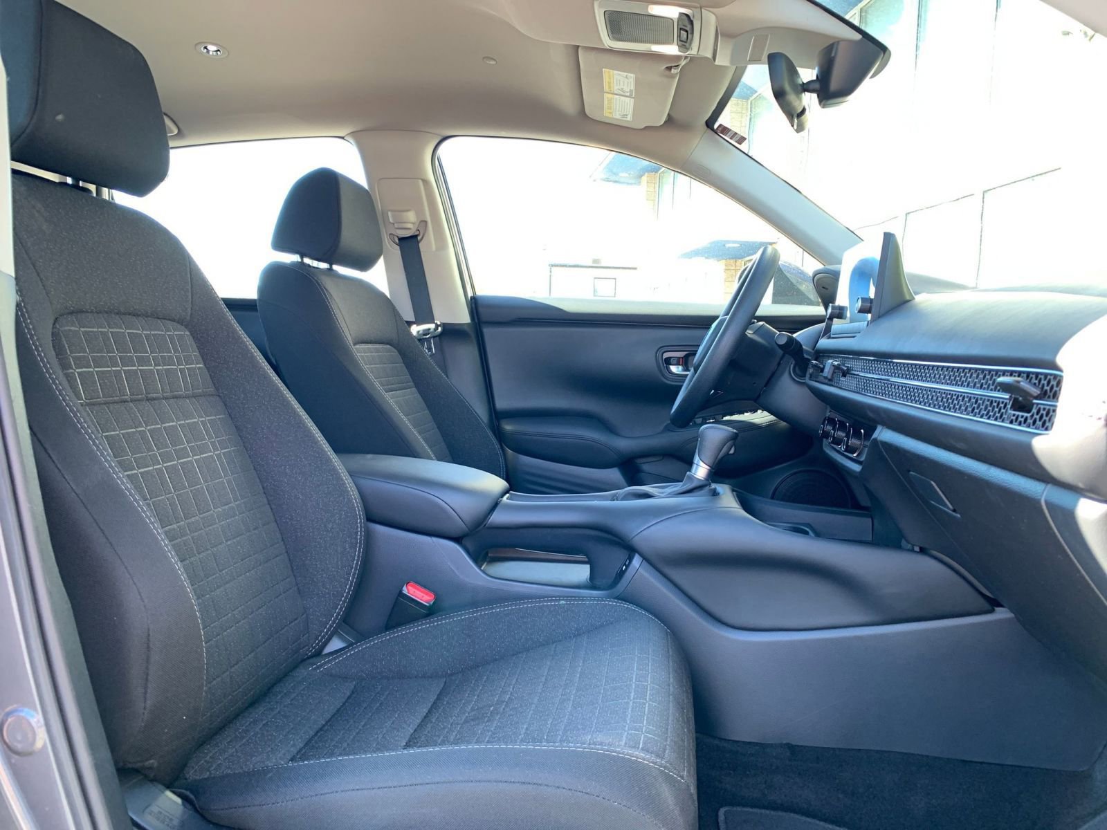 Thumbnail: 2025 Honda HR-V - 34