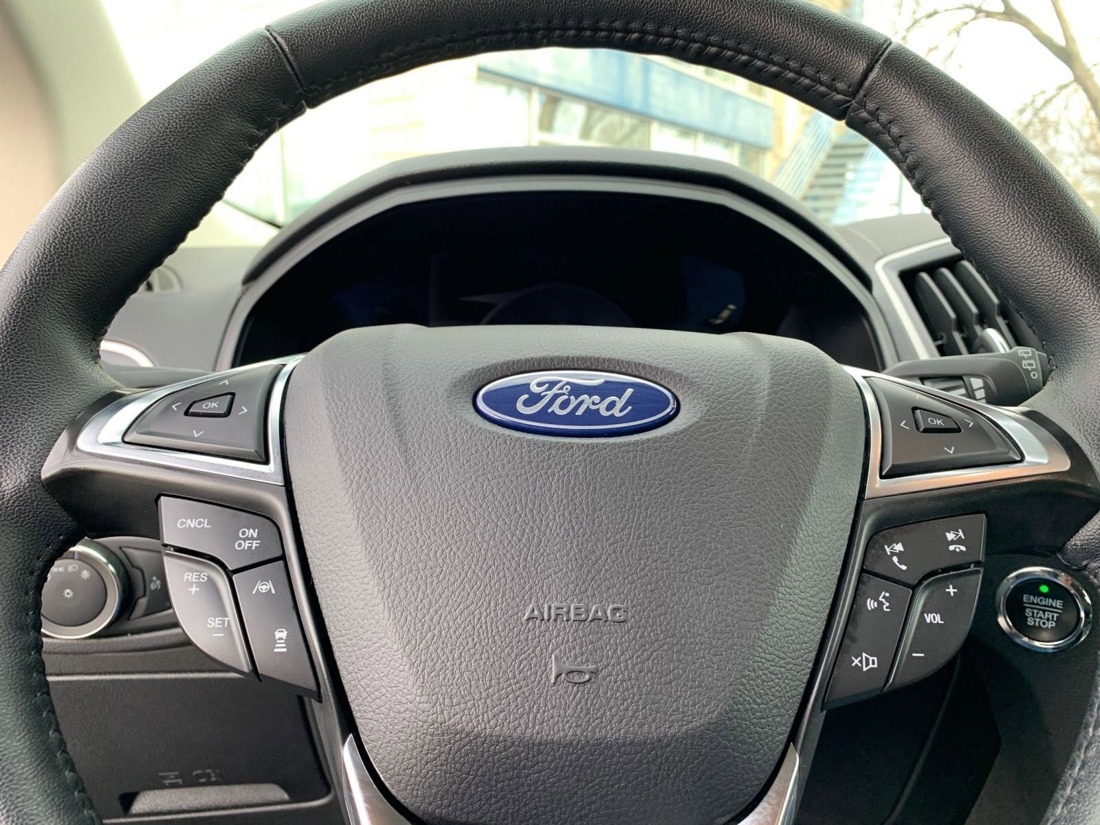 2024 Ford Edge SEL 28