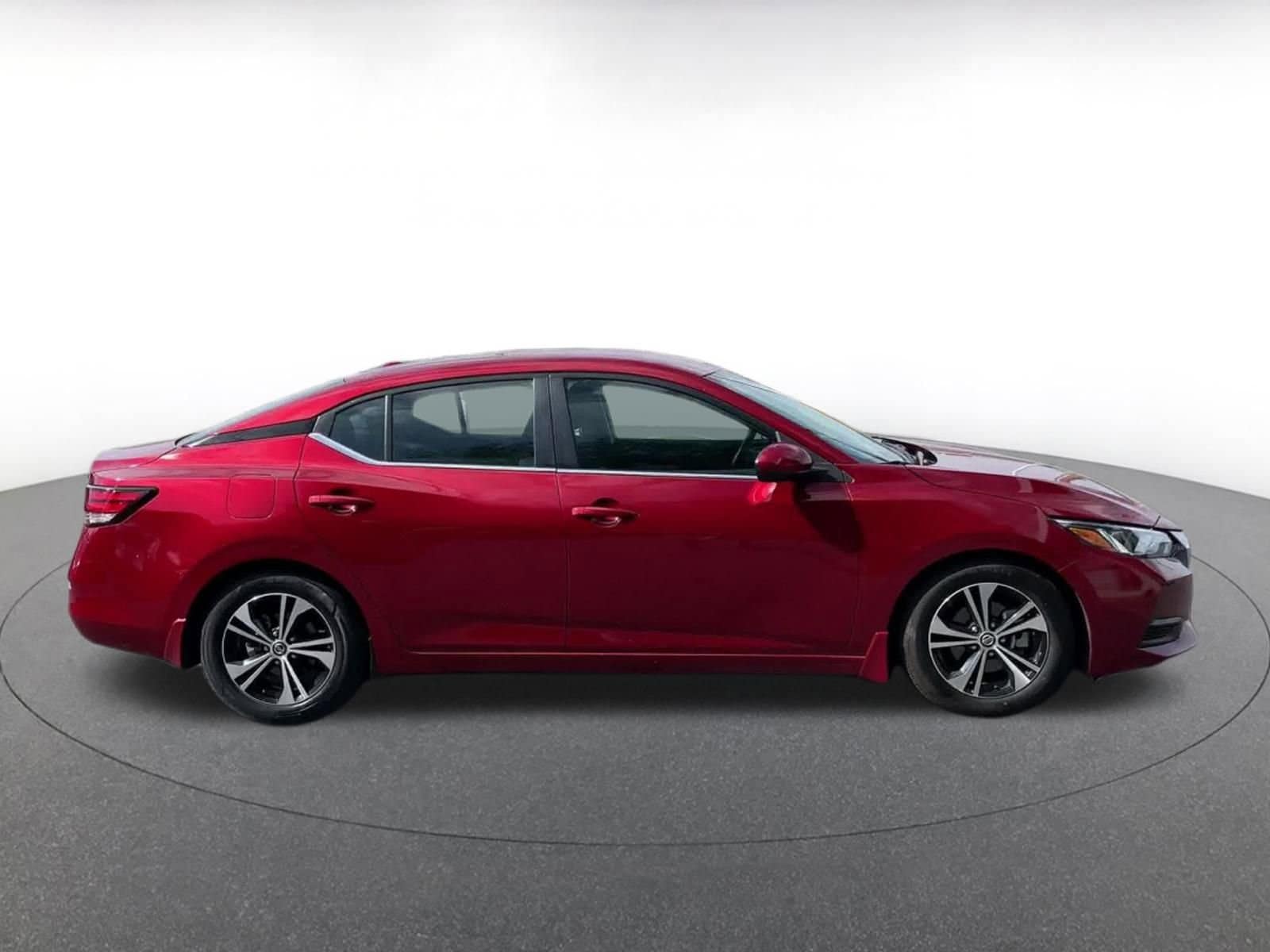 Thumbnail: 2021 Nissan Sentra - 16