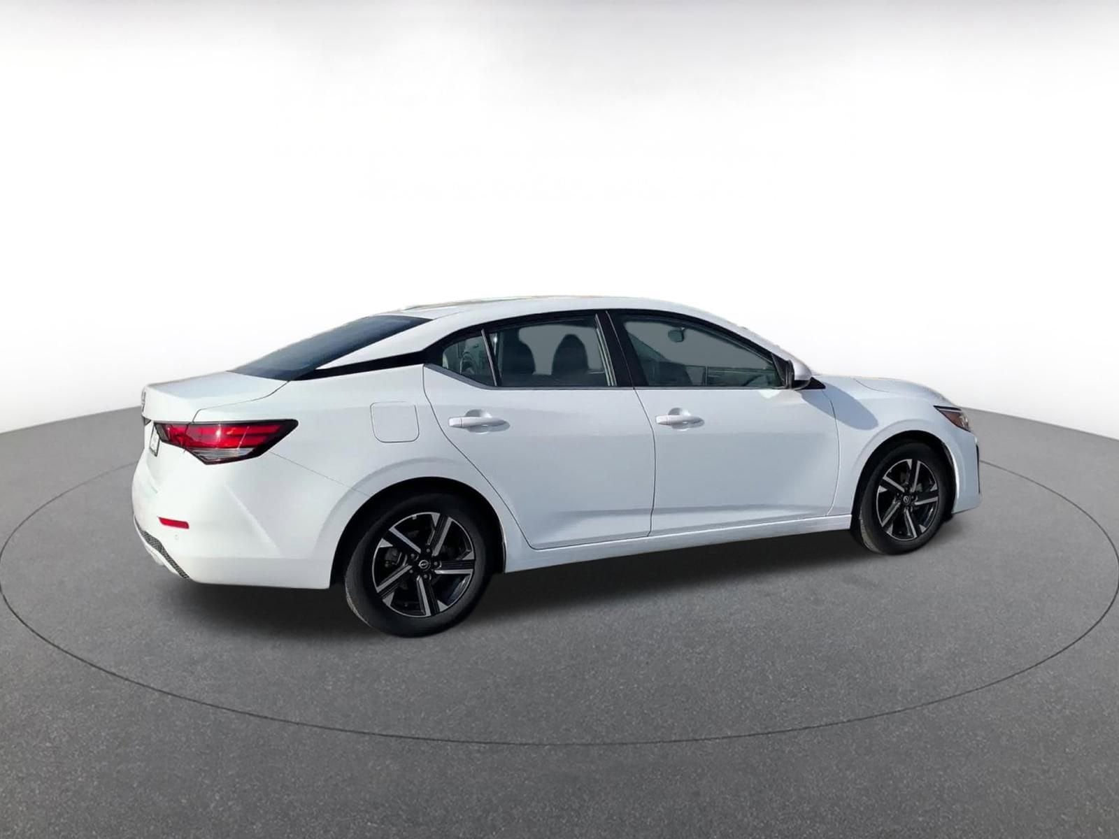 Thumbnail: 2025 Nissan Sentra - 15