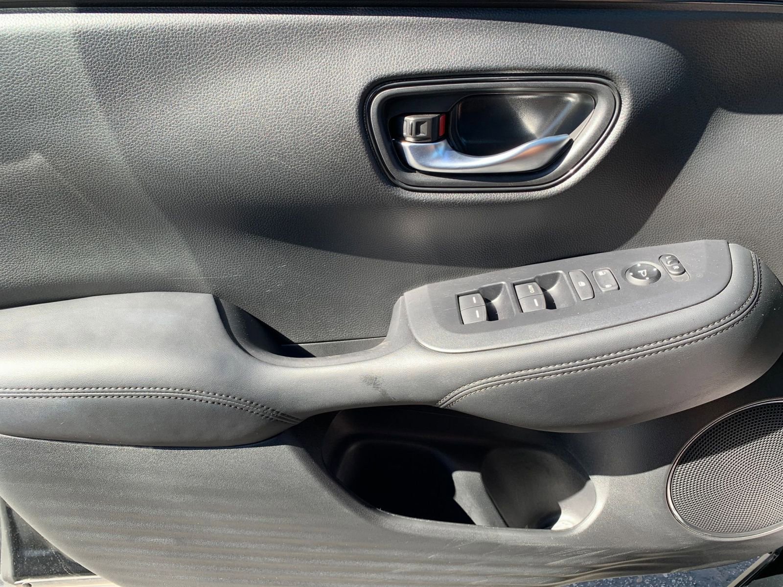 Thumbnail: 2025 Honda HR-V - 20