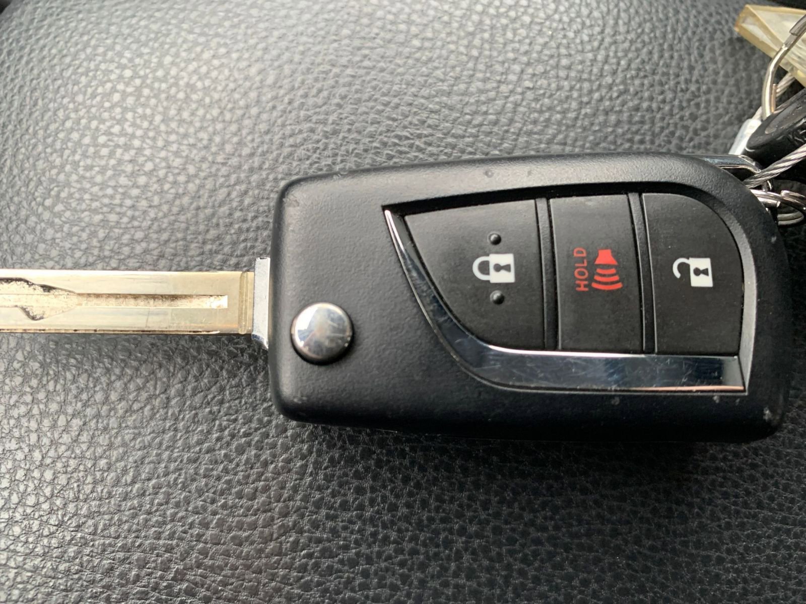 Thumbnail: 2025 Toyota RAV4 - 22