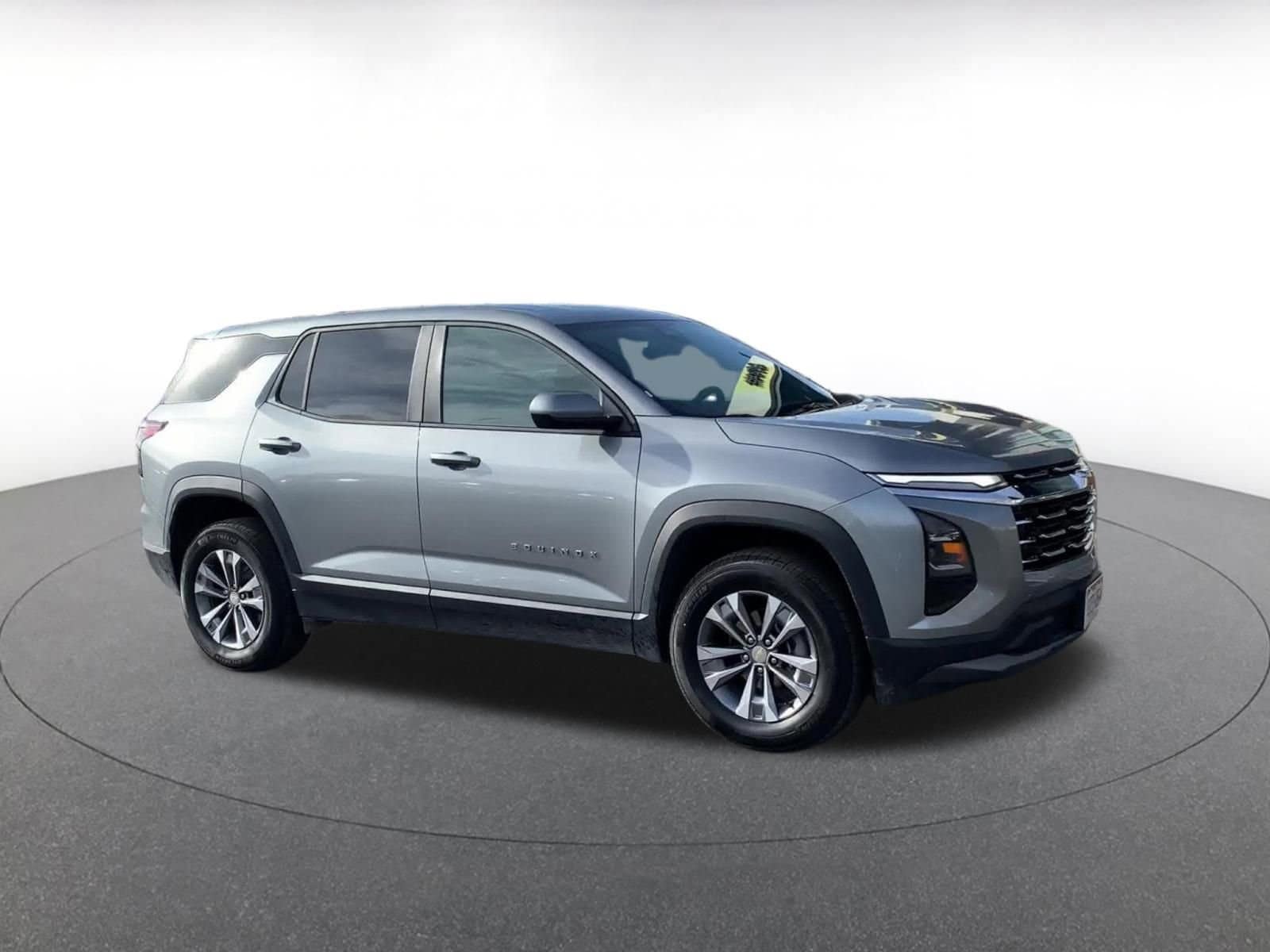 Thumbnail: 2025 Chevrolet Equinox - 2