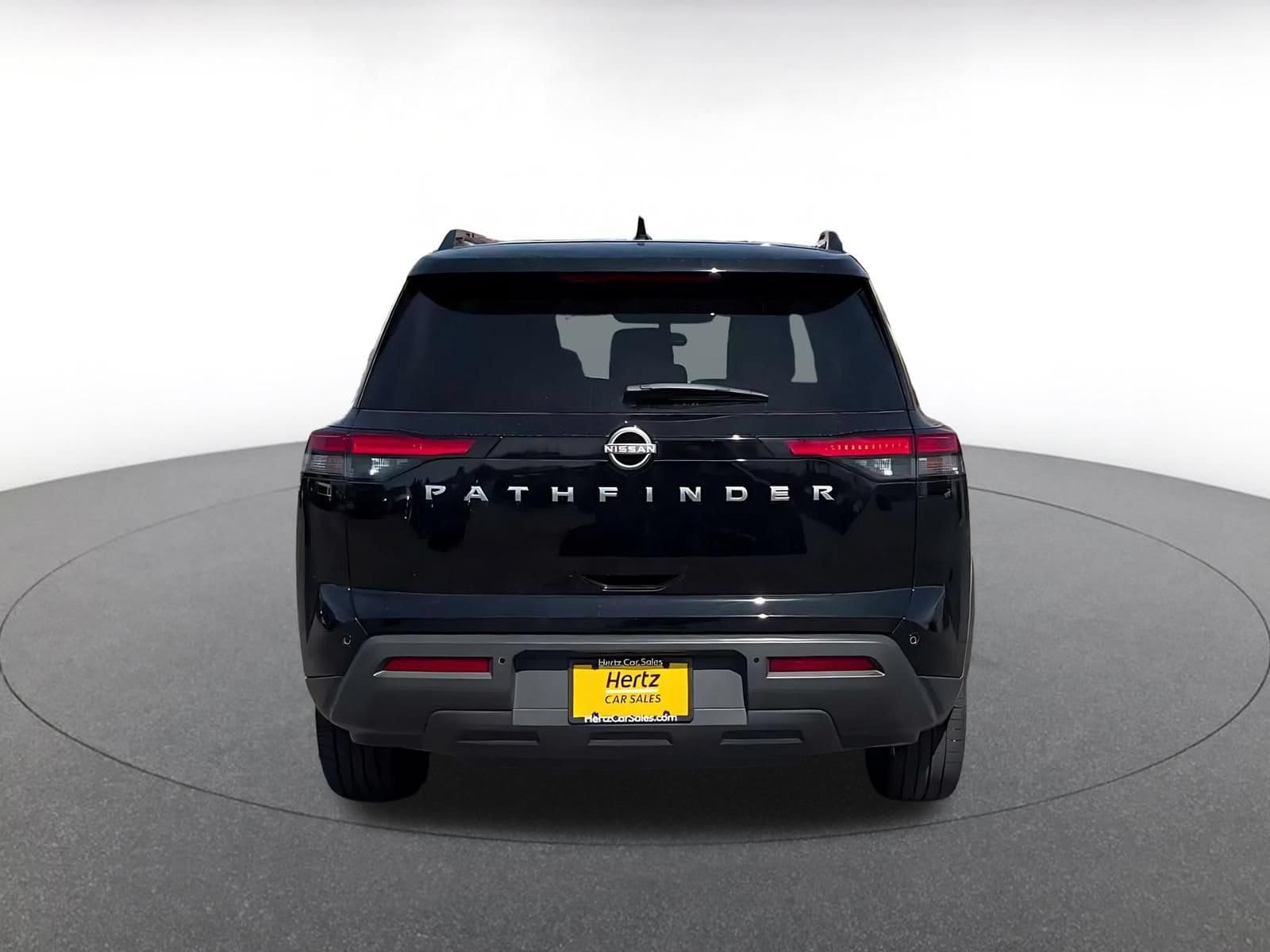 Thumbnail: 2025 Nissan Pathfinder - 12