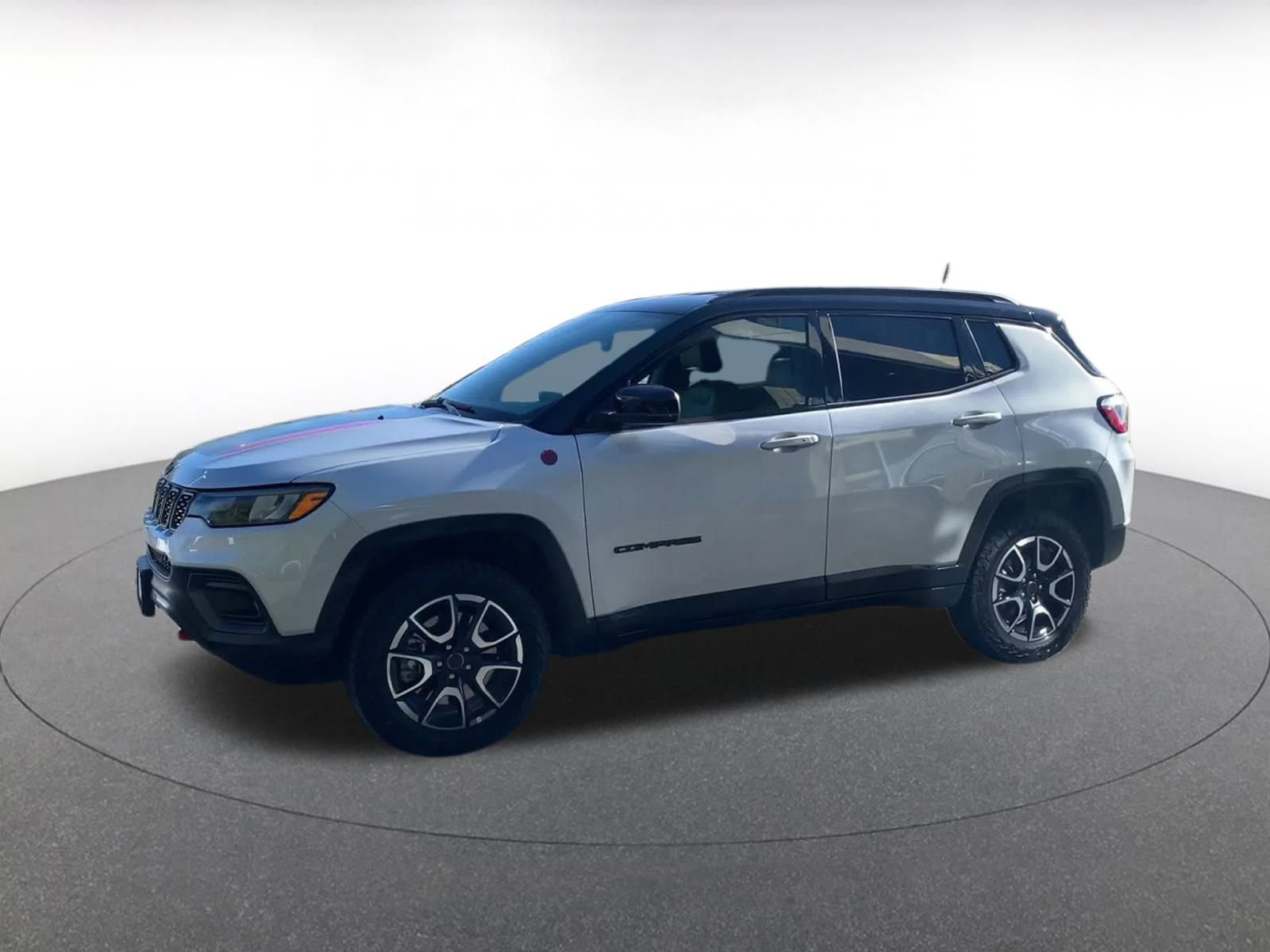 Thumbnail: 2025 Jeep Compass - 8