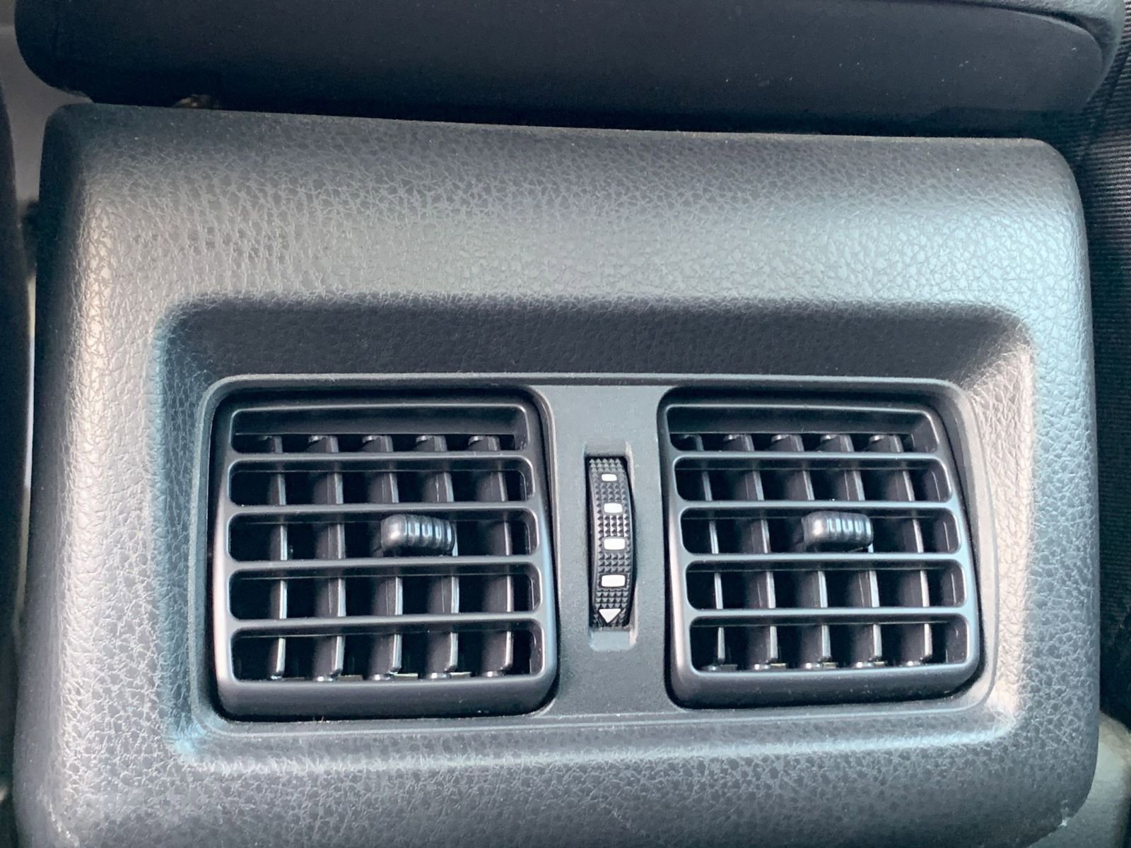 Thumbnail: 2025 Toyota Camry - 23