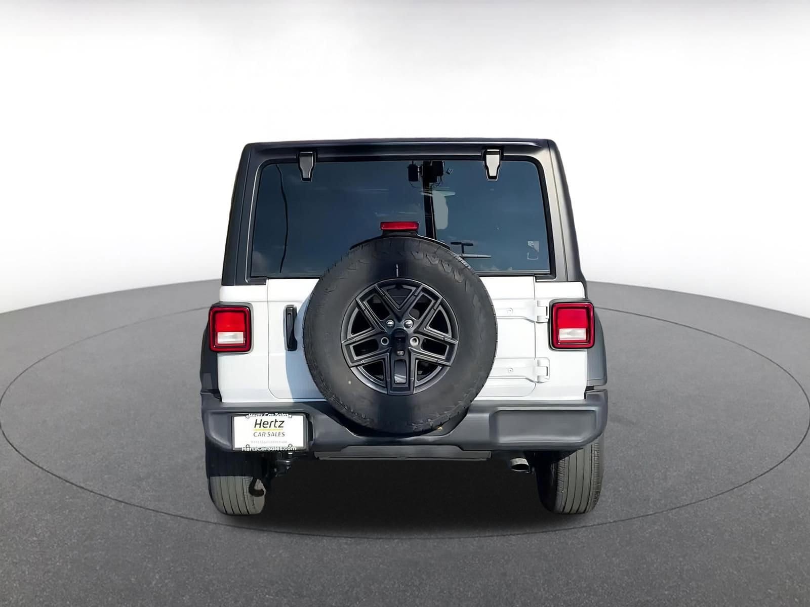 Thumbnail: 2025 Jeep Wrangler - 11