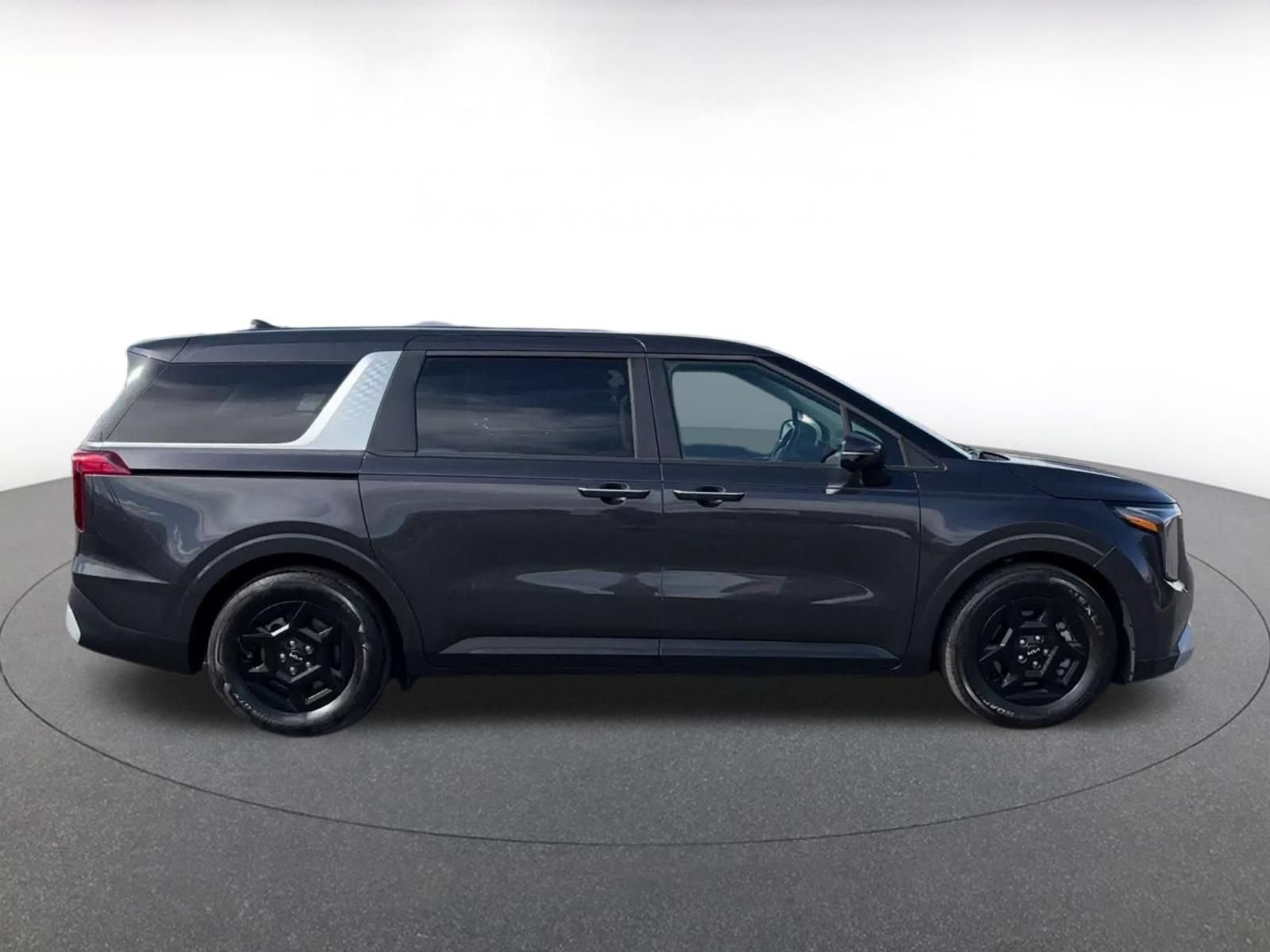 Thumbnail: 2026 Kia Carnival - 15