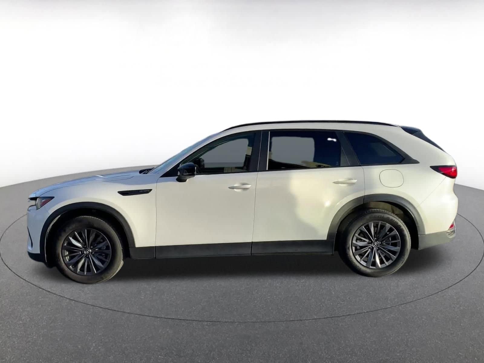 Thumbnail: 2025 Mazda CX-70 - 9