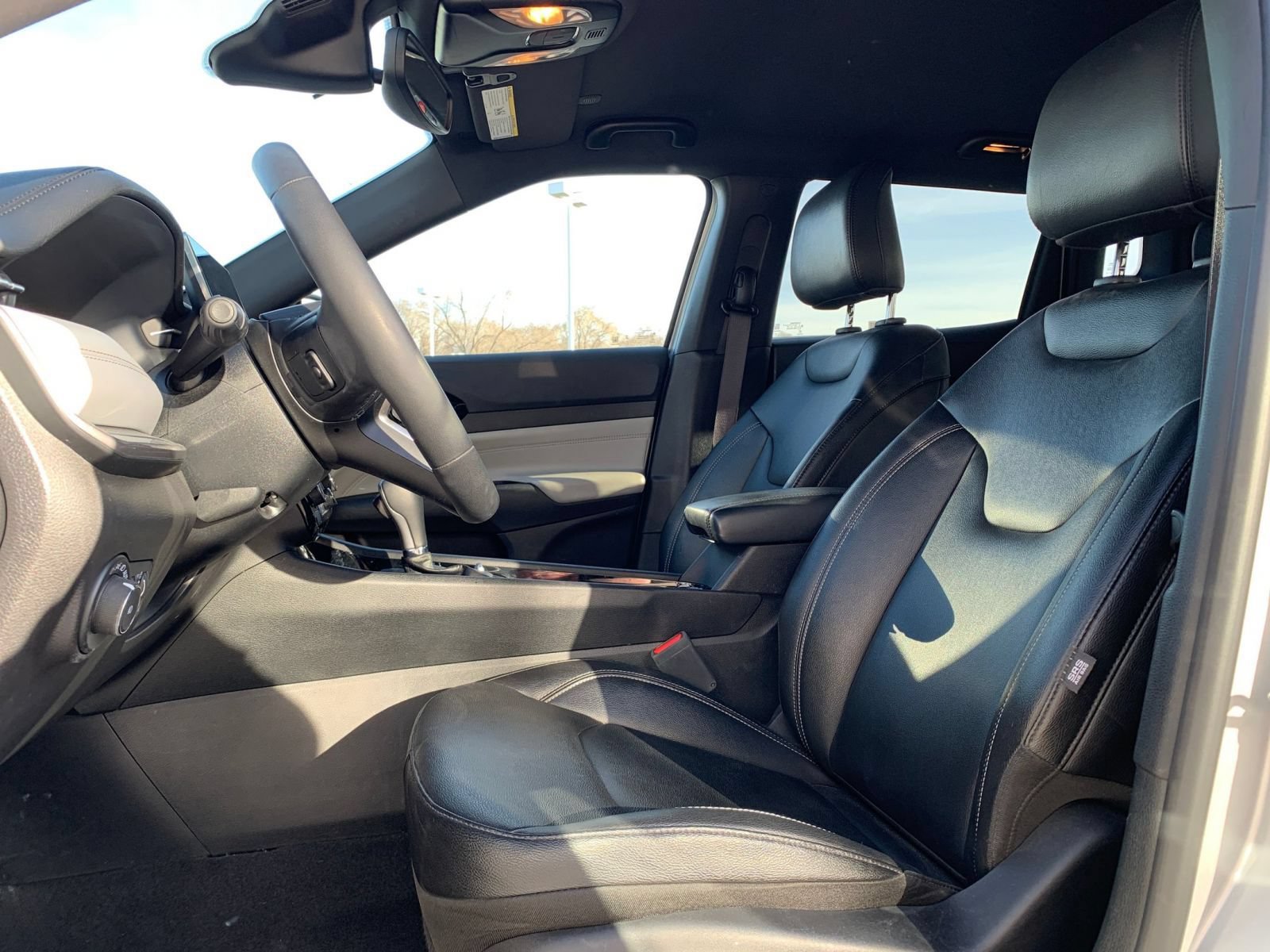 Thumbnail: 2025 Jeep Compass - 23