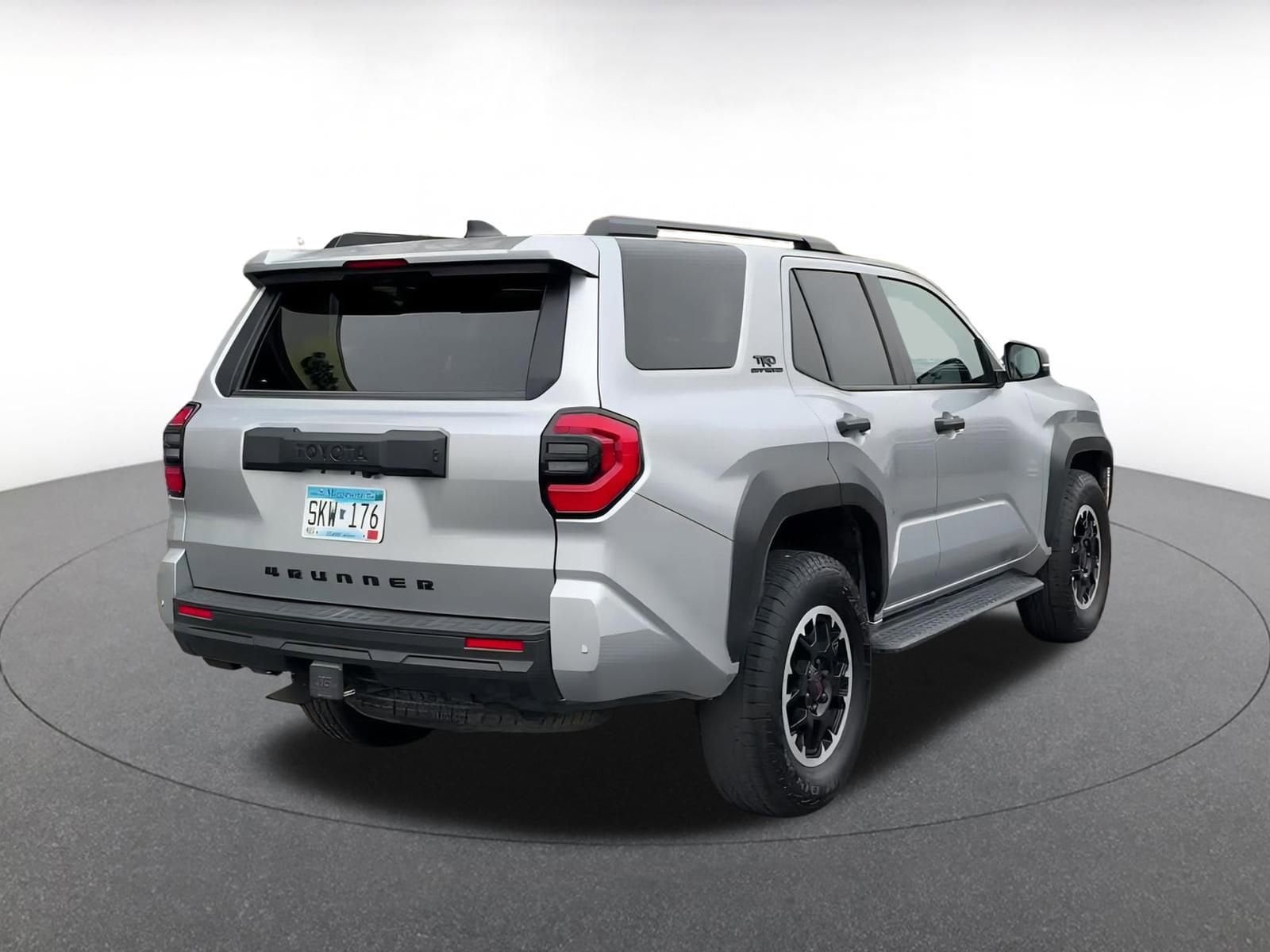 Thumbnail: 2025 Toyota 4Runner - 14