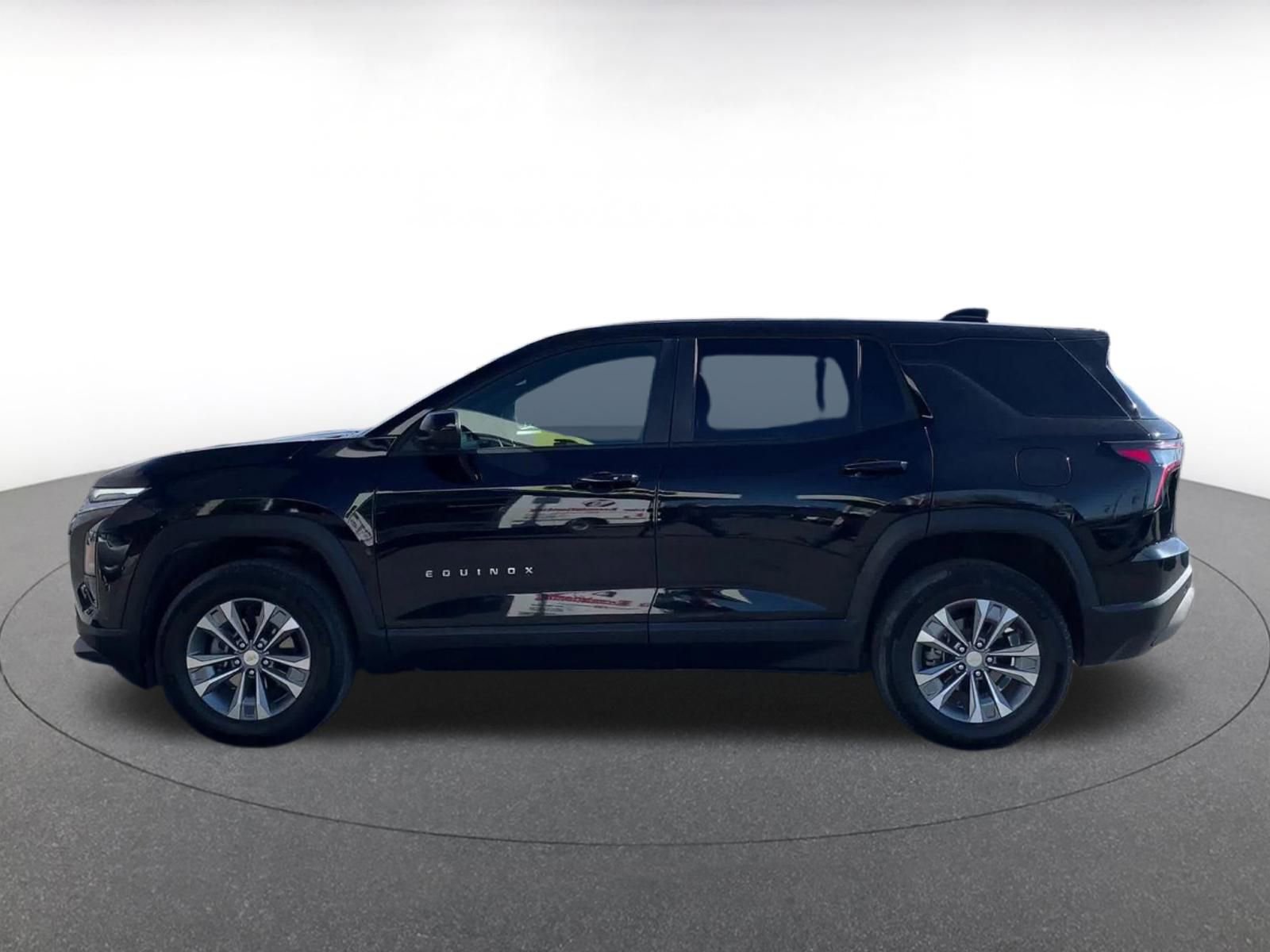 Thumbnail: 2025 Chevrolet Equinox - 9