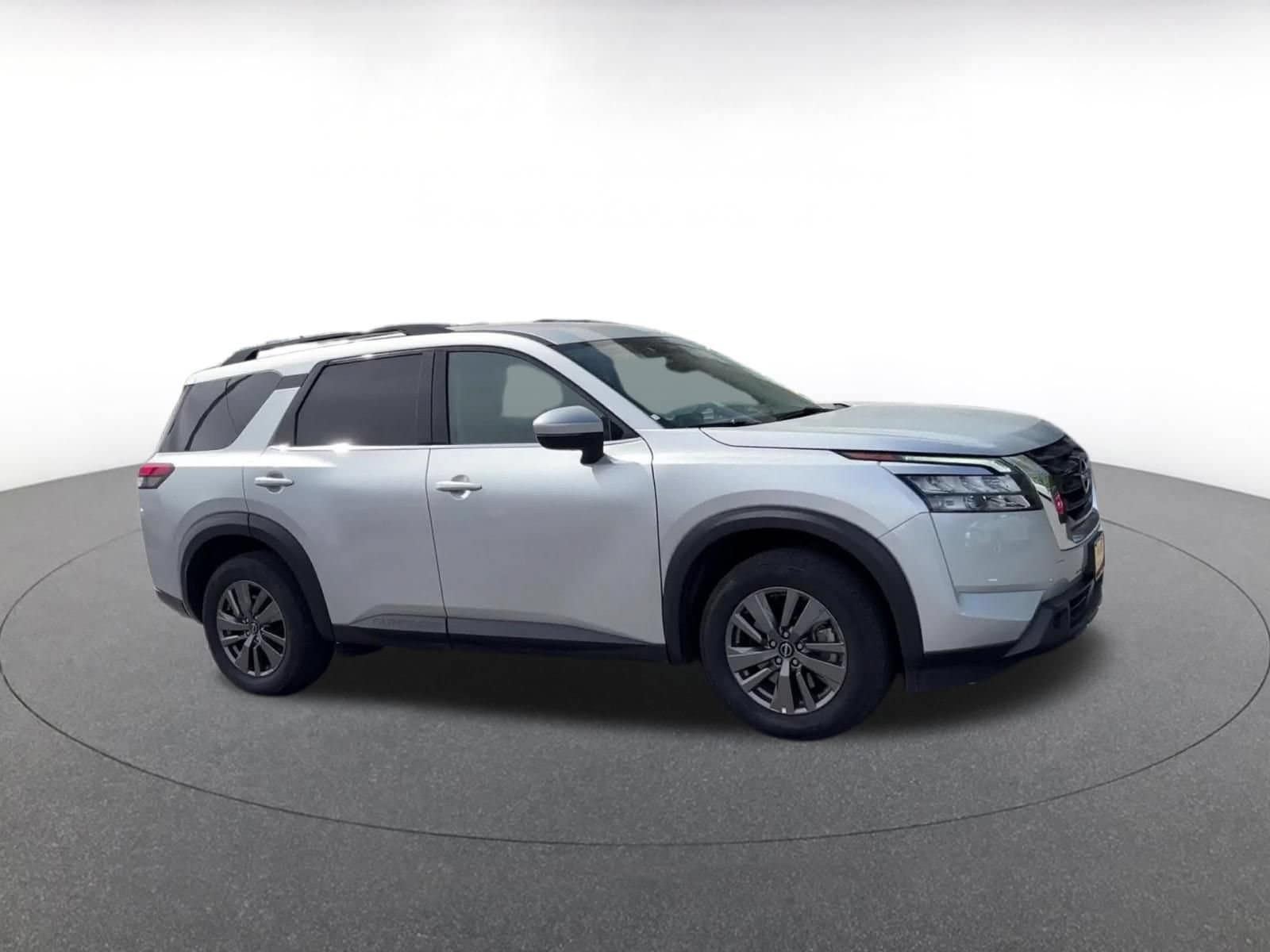 Thumbnail: 2025 Nissan Pathfinder - 2