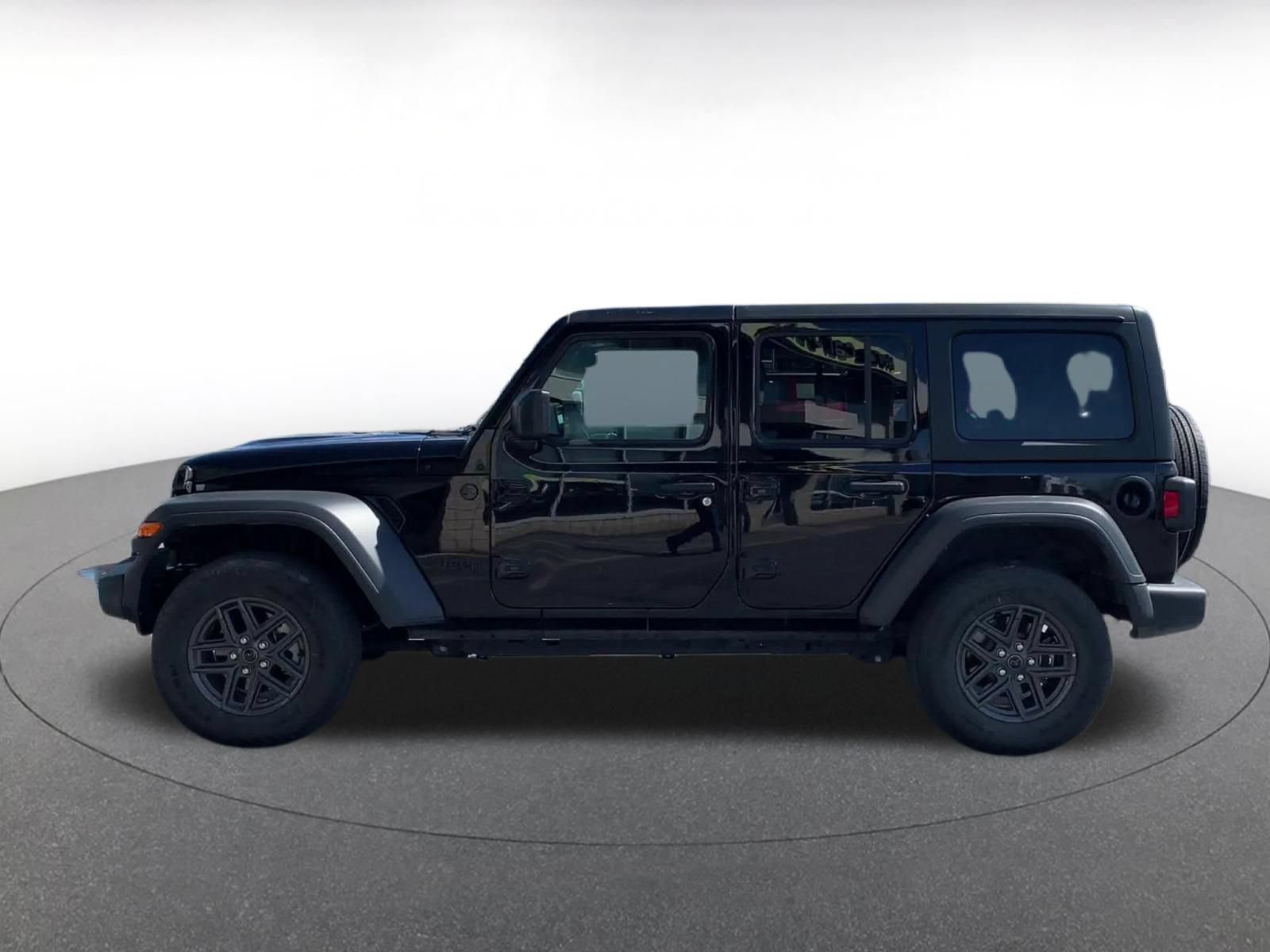 Thumbnail: 2025 Jeep Wrangler - 7