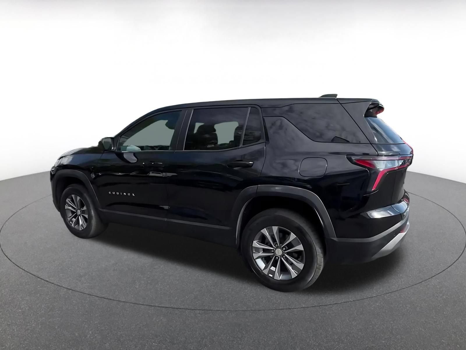 Thumbnail: 2025 Chevrolet Equinox - 8