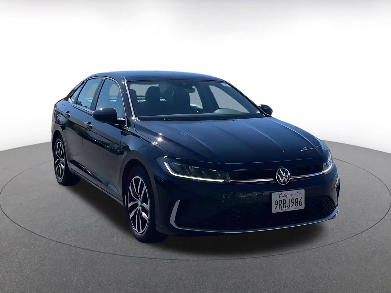 Thumbnail: 2025 Volkswagen Jetta - 3