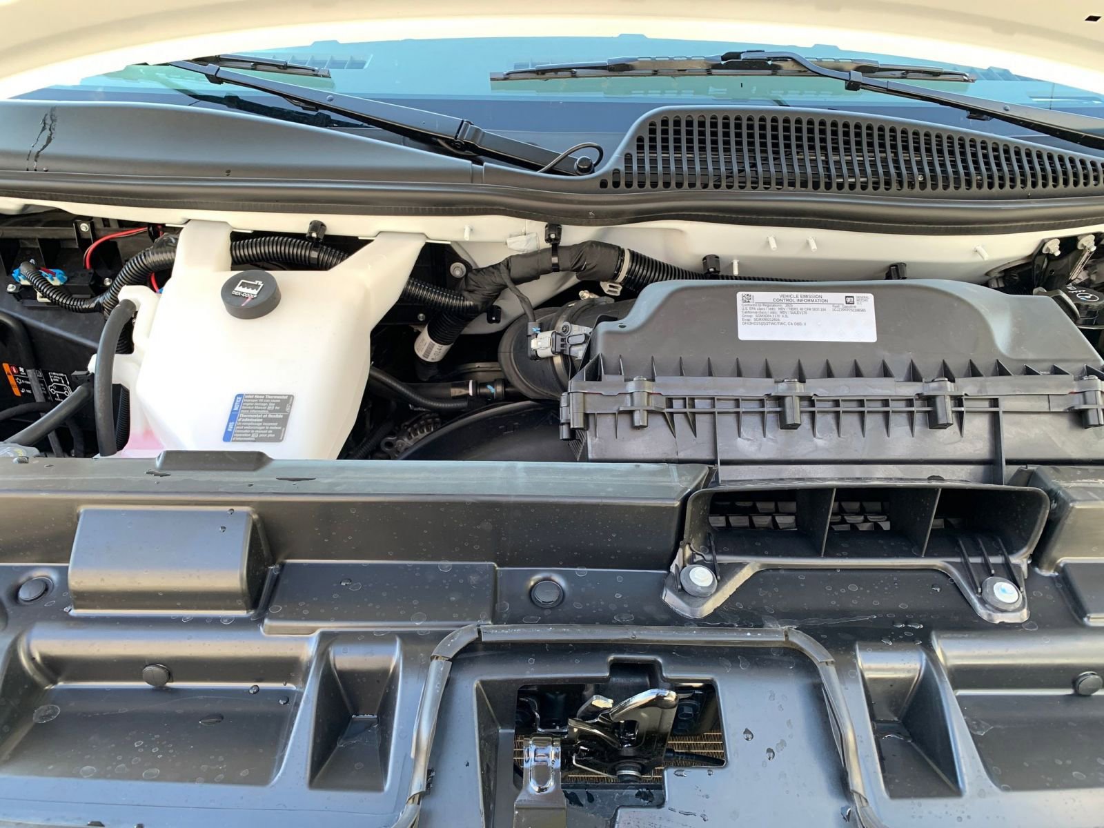 Thumbnail: 2025 GMC Savana - 31