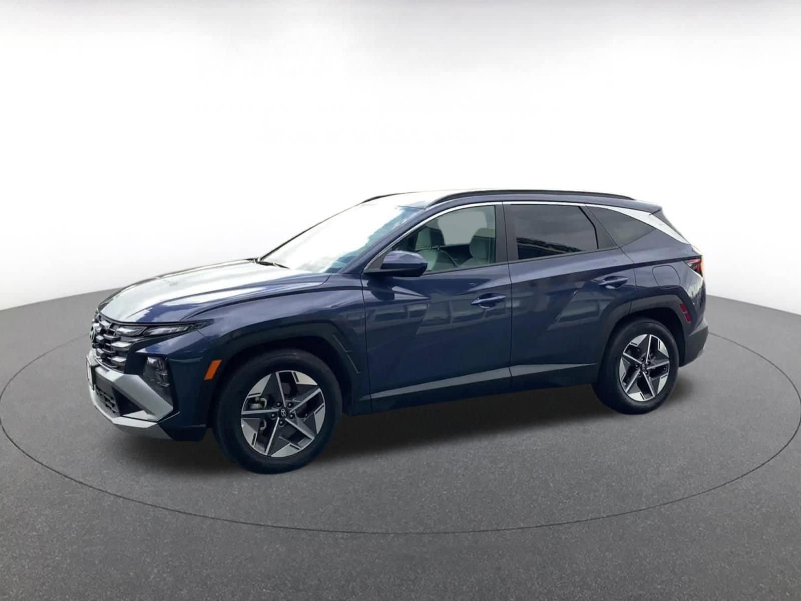 Thumbnail: 2025 Hyundai Tucson - 8