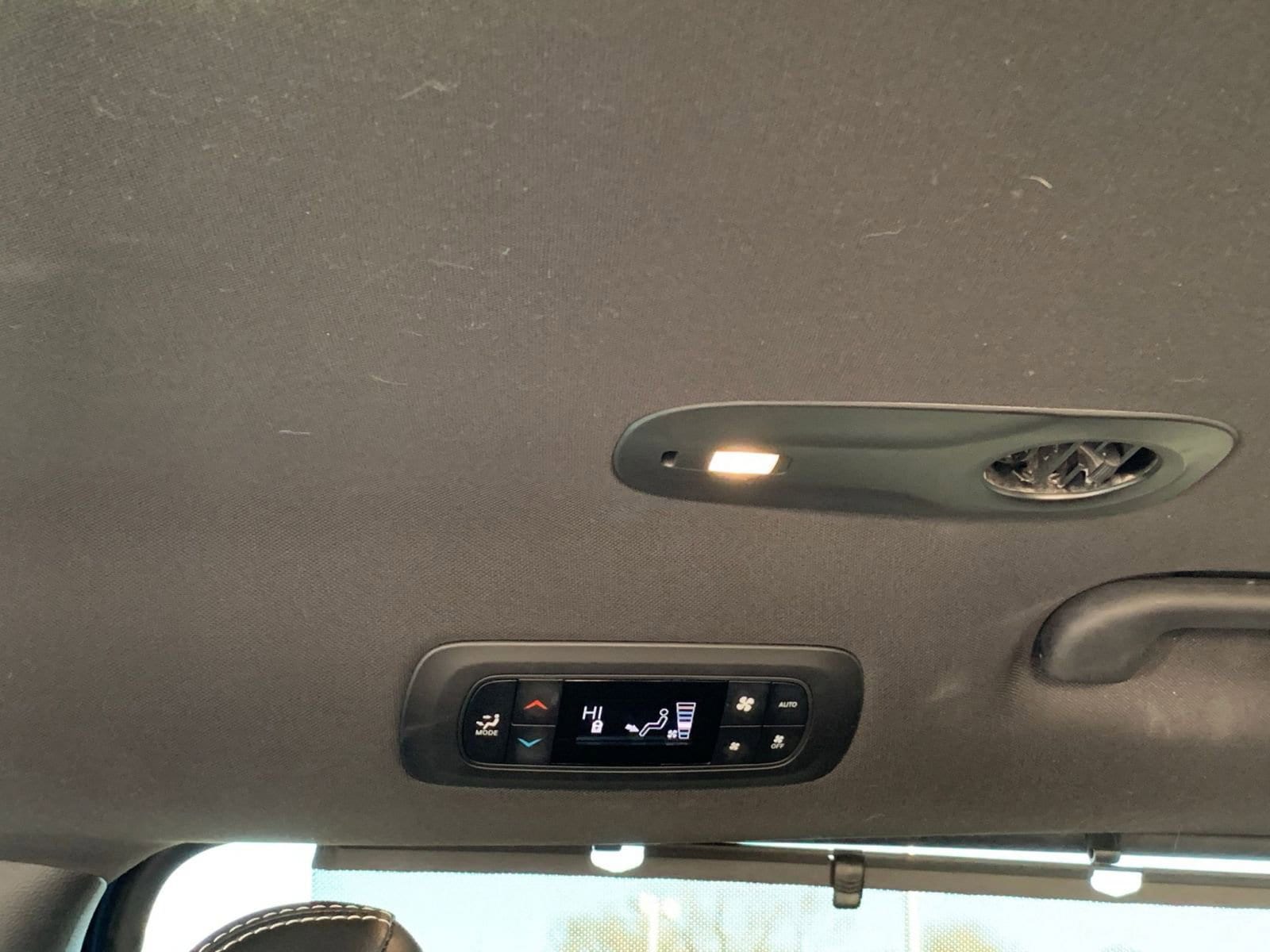 Thumbnail: 2025 Chrysler Pacifica - 24