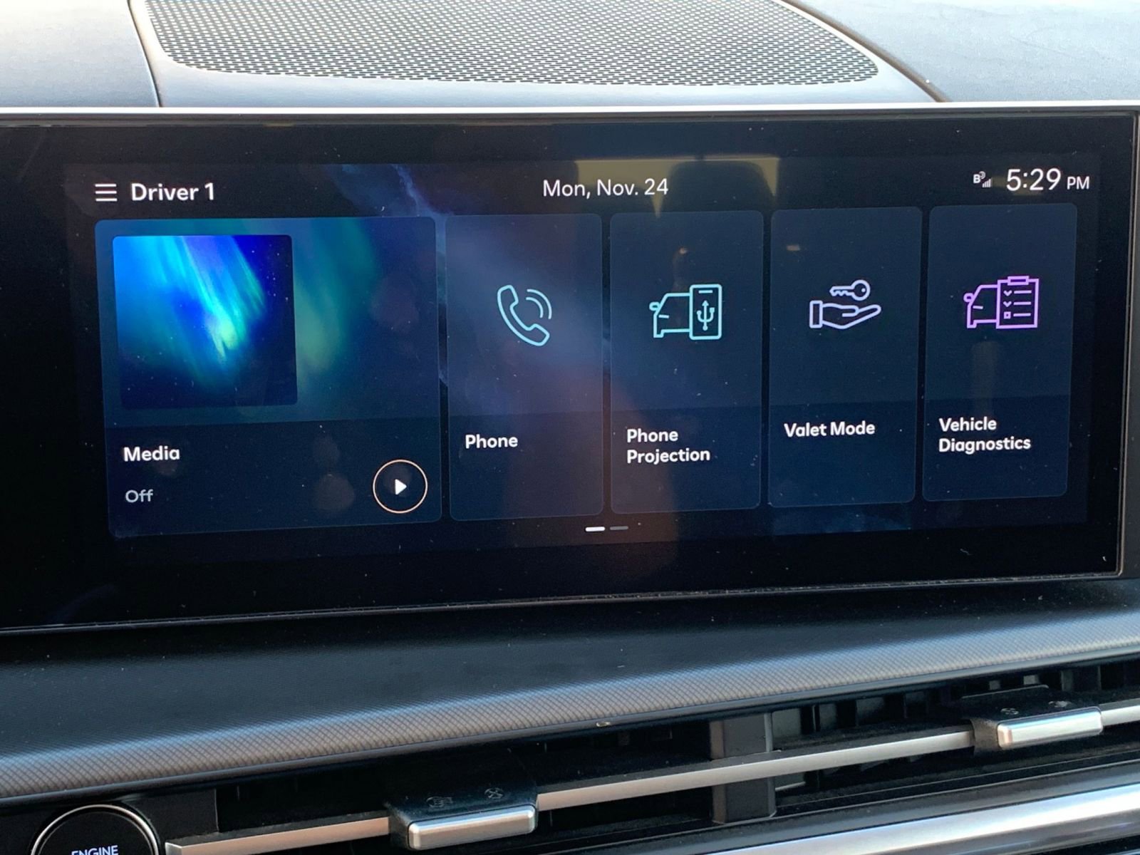 Thumbnail: 2025 Hyundai Santa Fe - 21