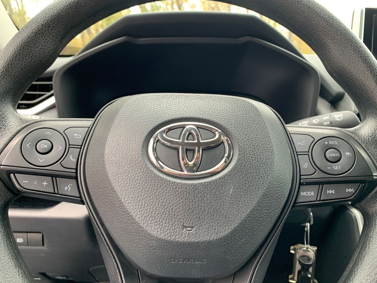 Thumbnail: 2025 Toyota RAV4 - 27