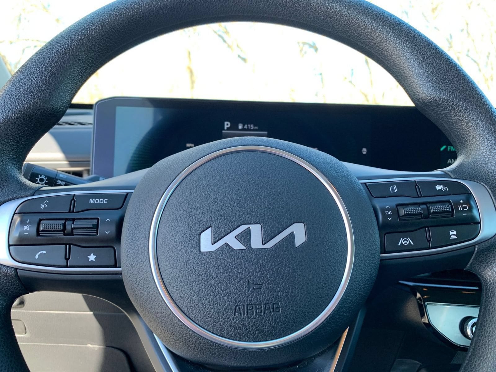 Thumbnail: 2025 Kia K5 - 27