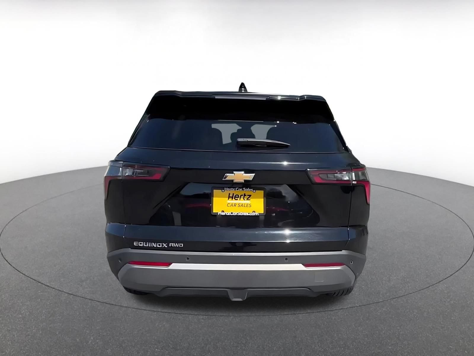 Thumbnail: 2025 Chevrolet Equinox - 12