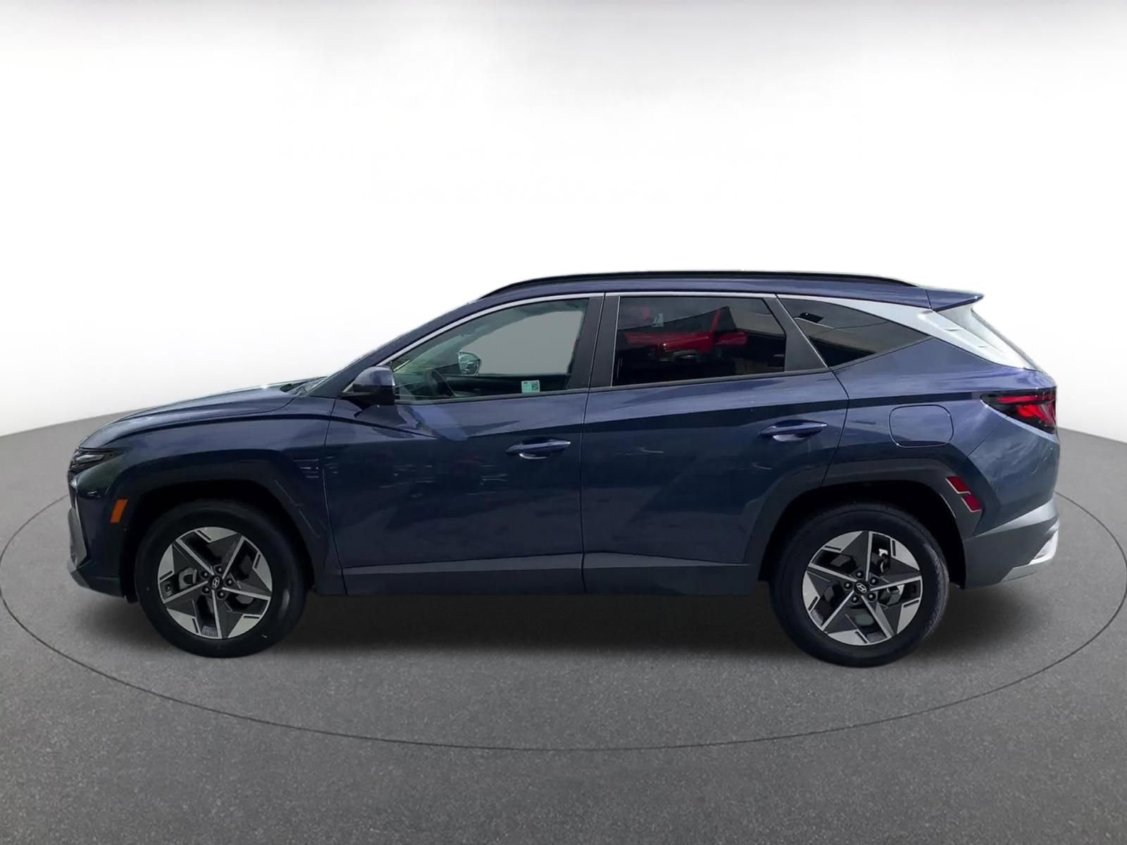 Thumbnail: 2025 Hyundai Tucson - 9