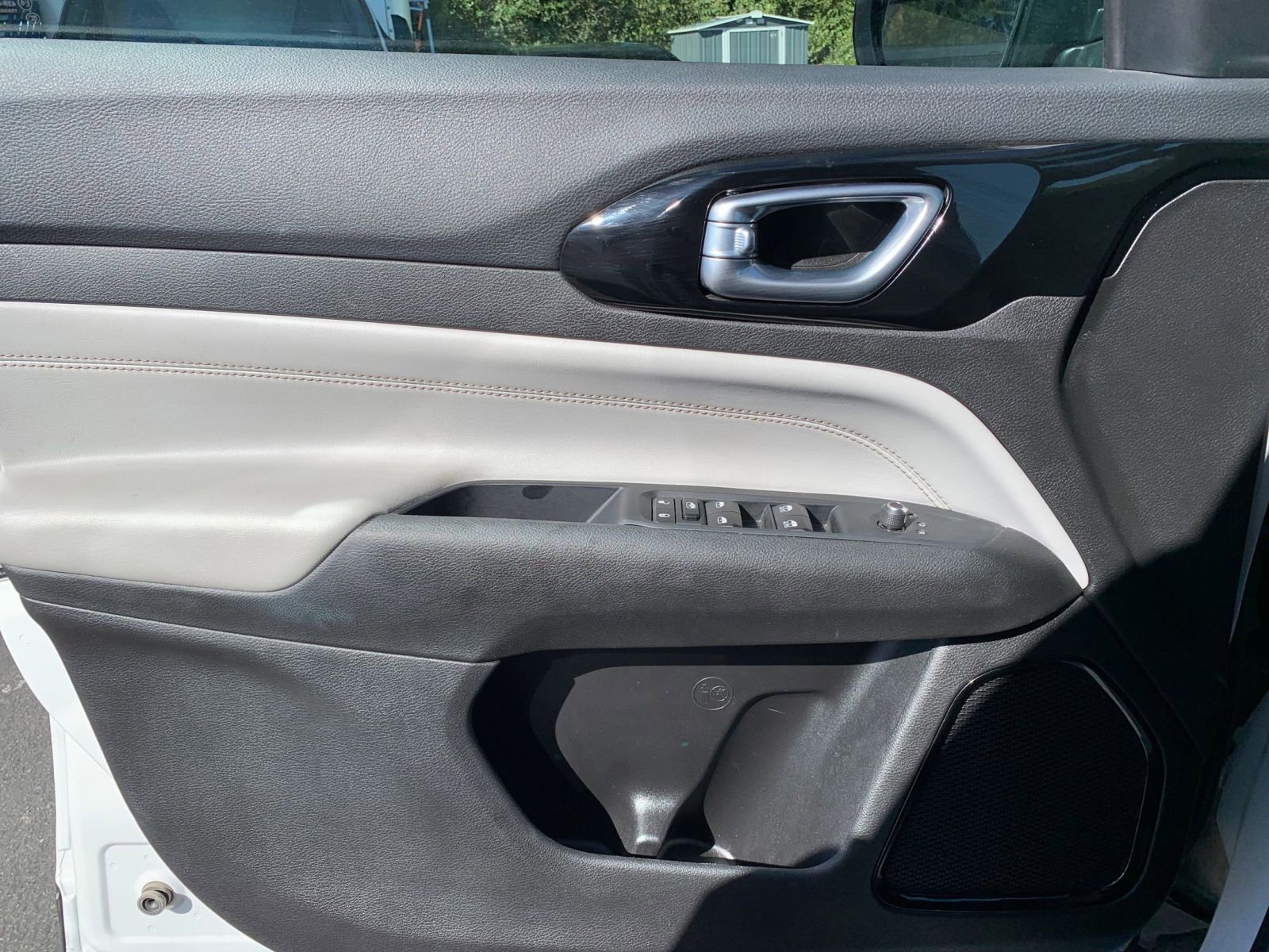 Thumbnail: 2025 Jeep Compass - 20