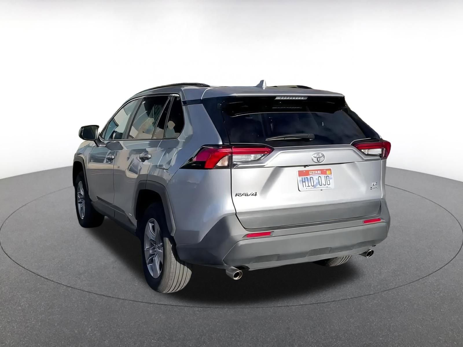 Thumbnail: 2025 Toyota RAV4 - 11