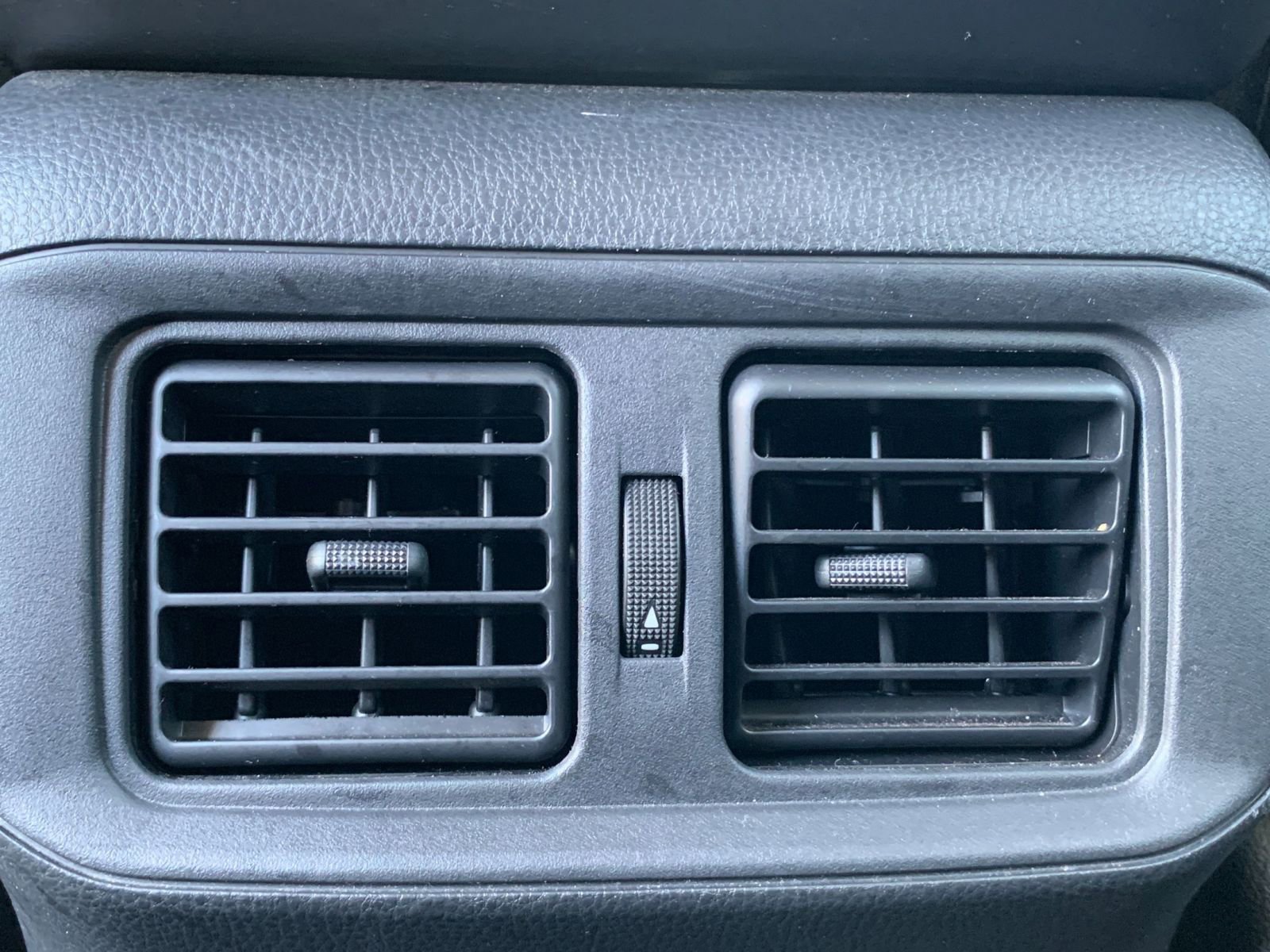 Thumbnail: 2025 Toyota RAV4 - 23