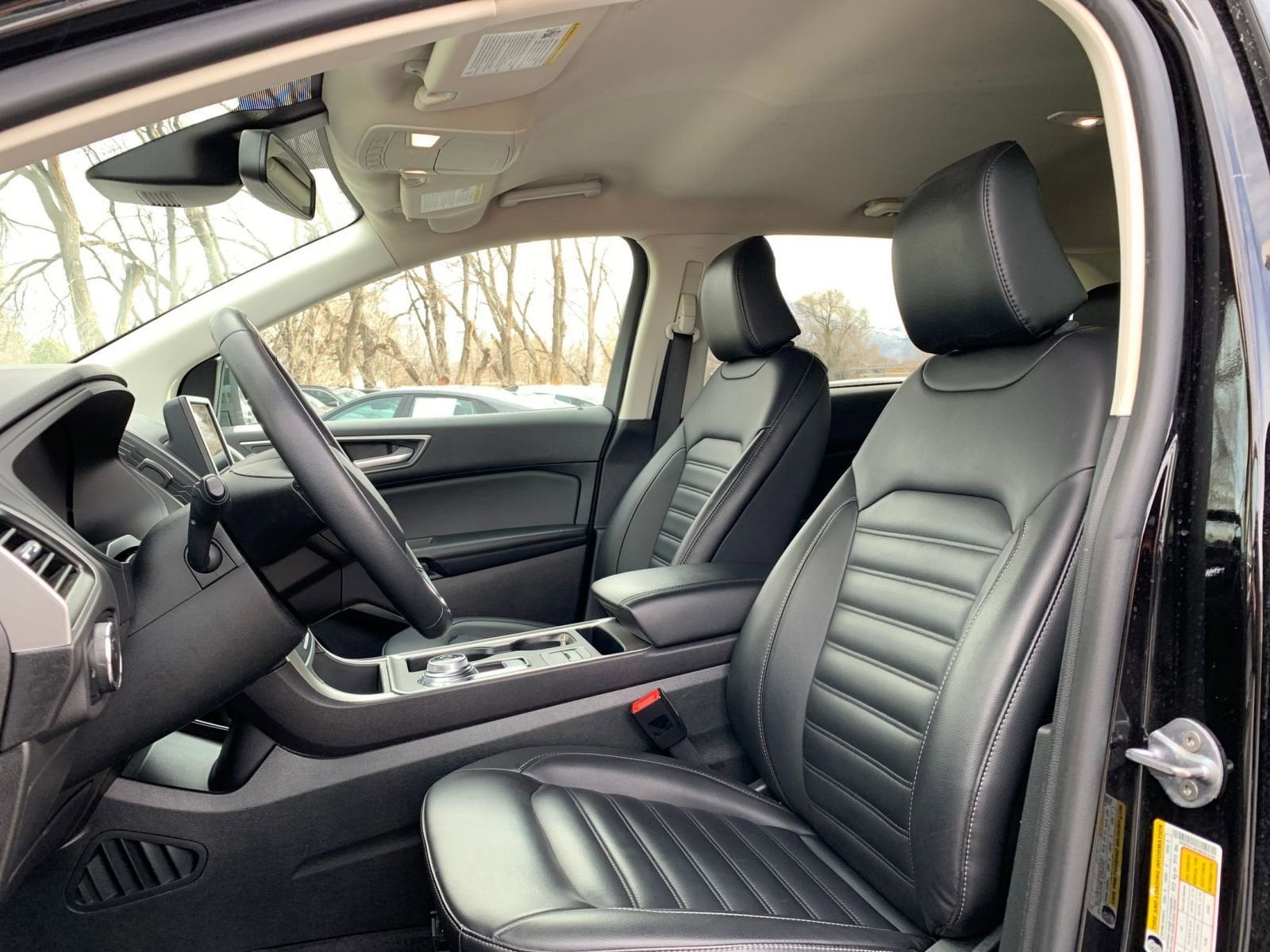 2024 Ford Edge SEL 27
