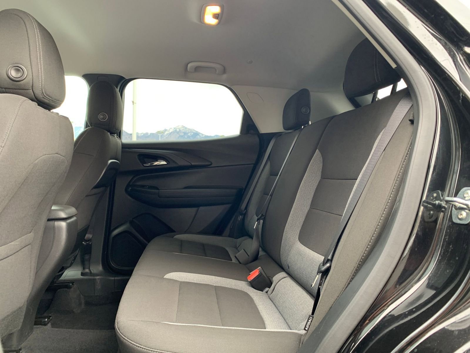 Thumbnail: 2025 Chevrolet TrailBlazer - 23