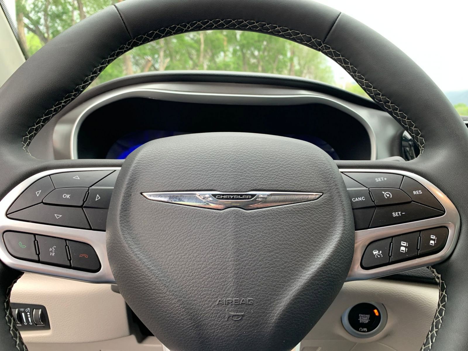Thumbnail: 2024 Chrysler Pacifica - 28