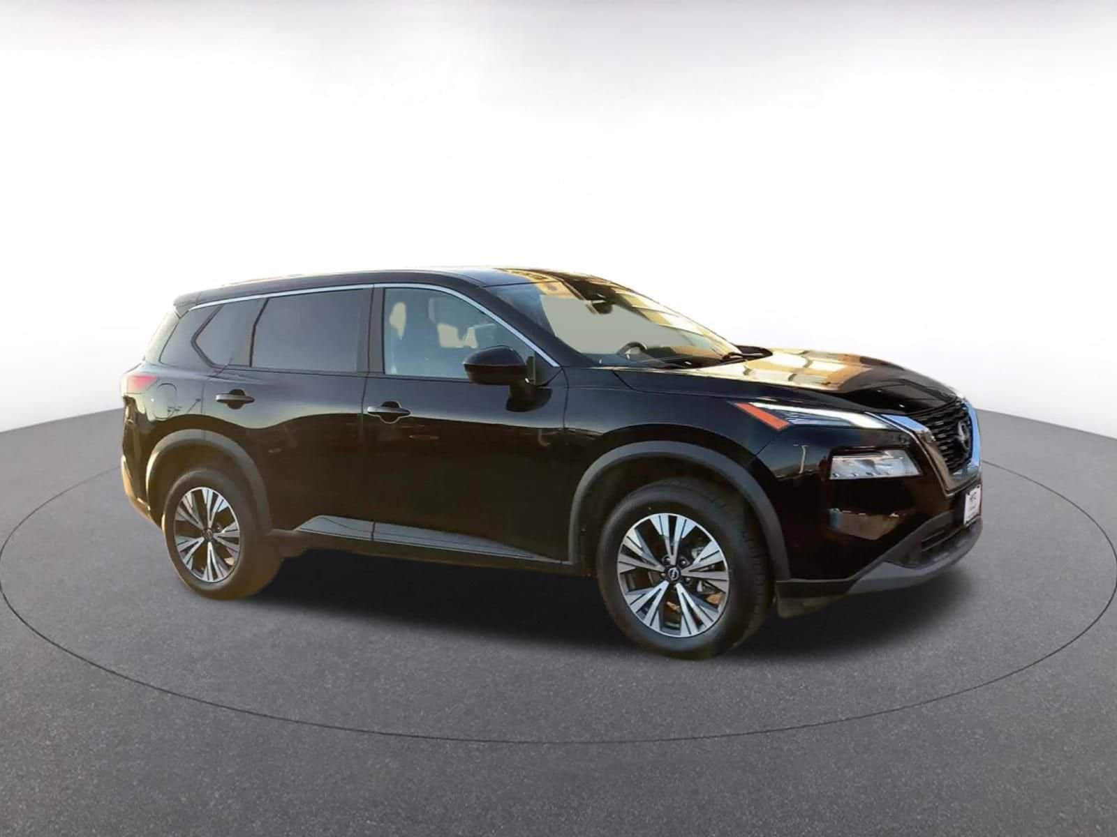 Thumbnail: 2023 Nissan Rogue - 2