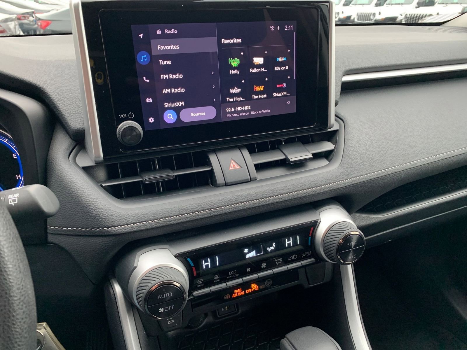 Thumbnail: 2025 Toyota RAV4 - 18