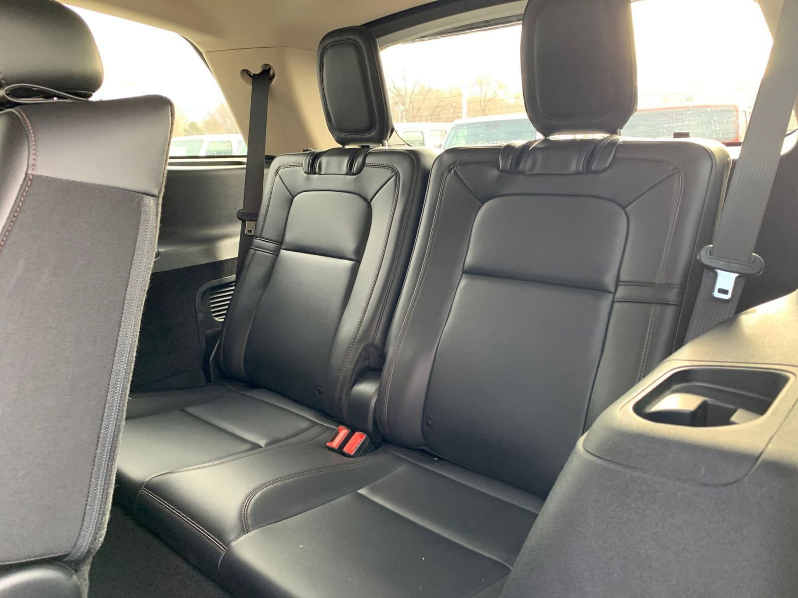 Thumbnail: 2024 Lincoln Aviator - 17