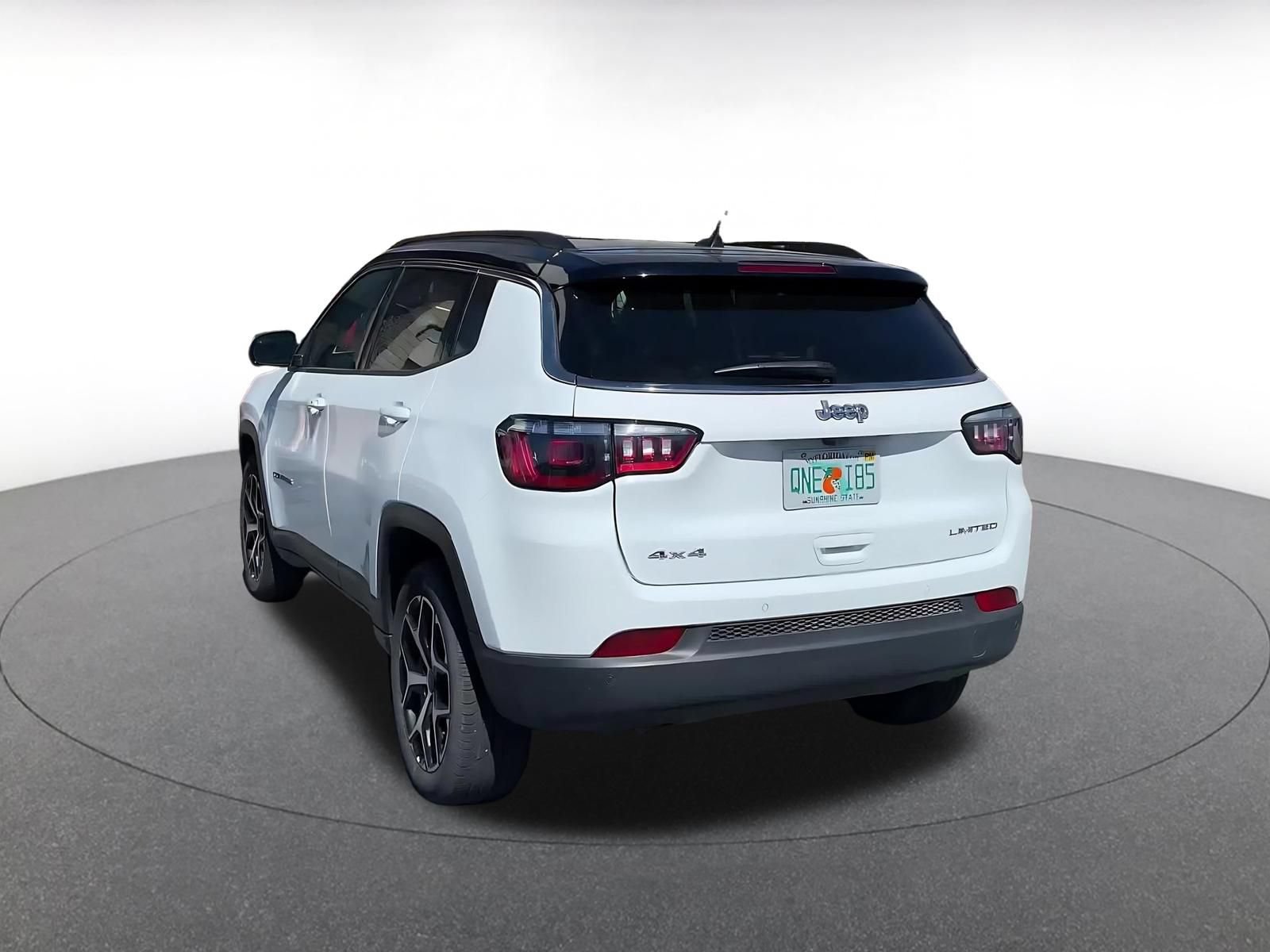 Thumbnail: 2025 Jeep Compass - 10