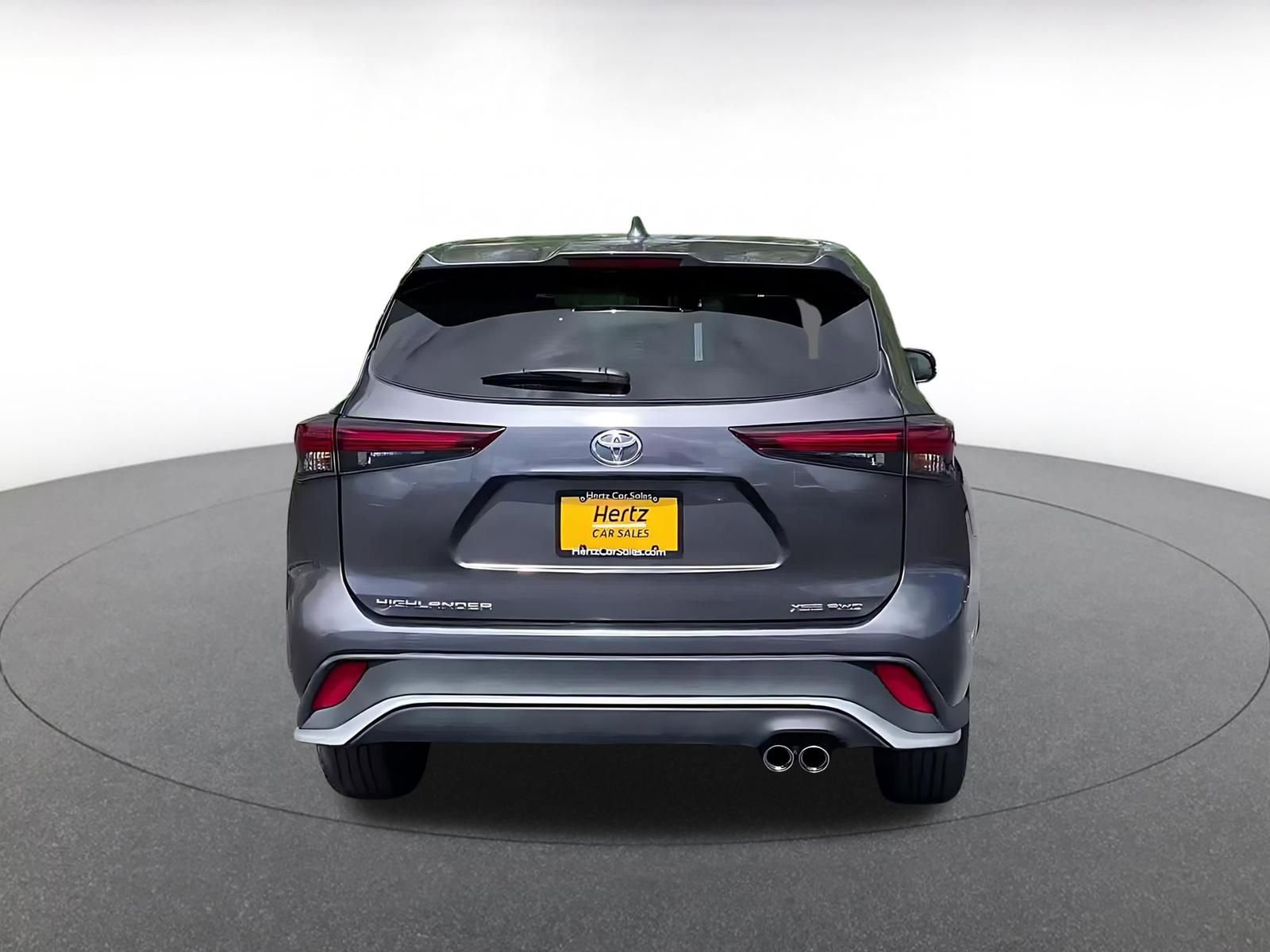 Thumbnail: 2025 Toyota Highlander - 12