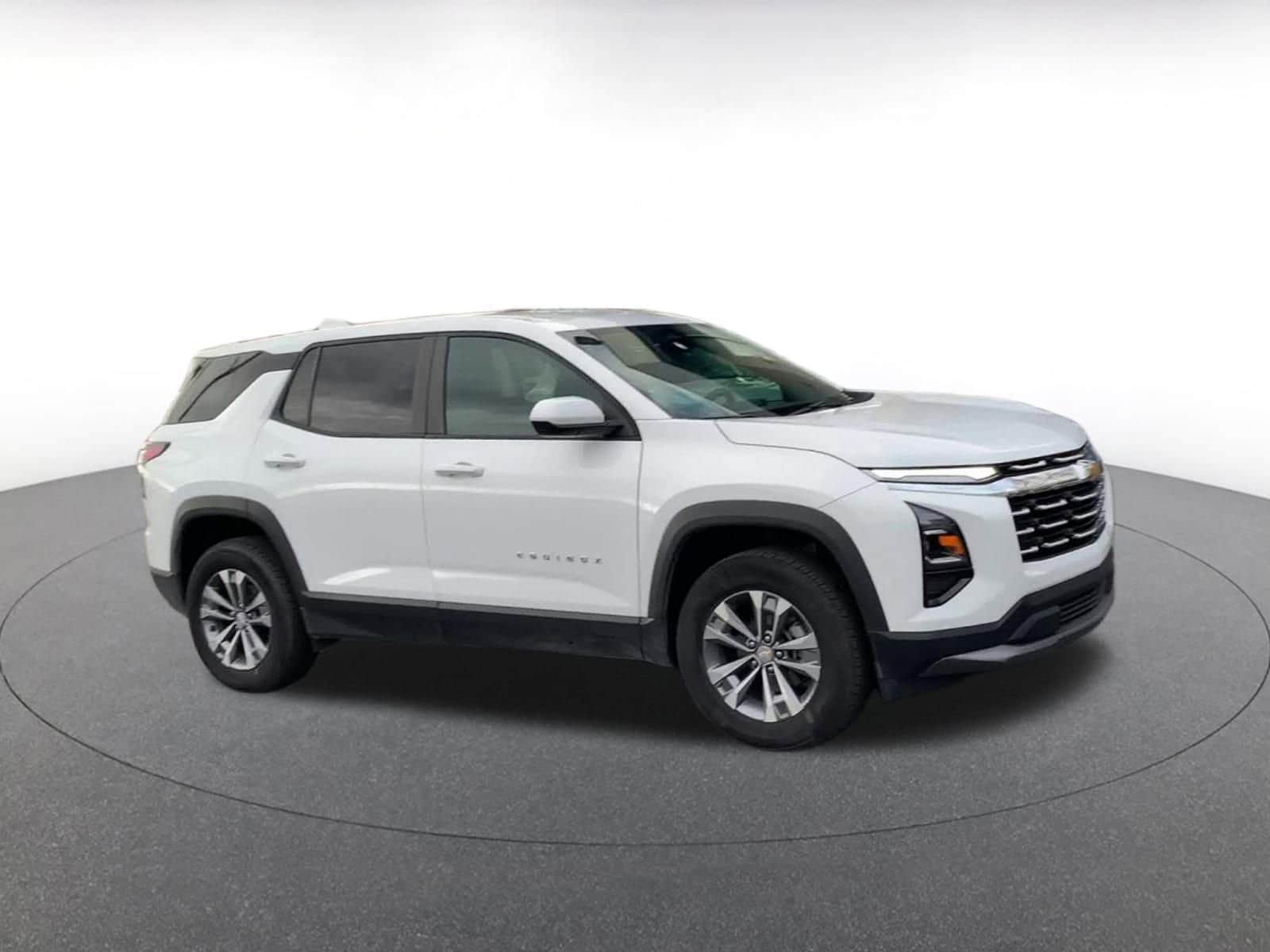 Thumbnail: 2025 Chevrolet Equinox - 2