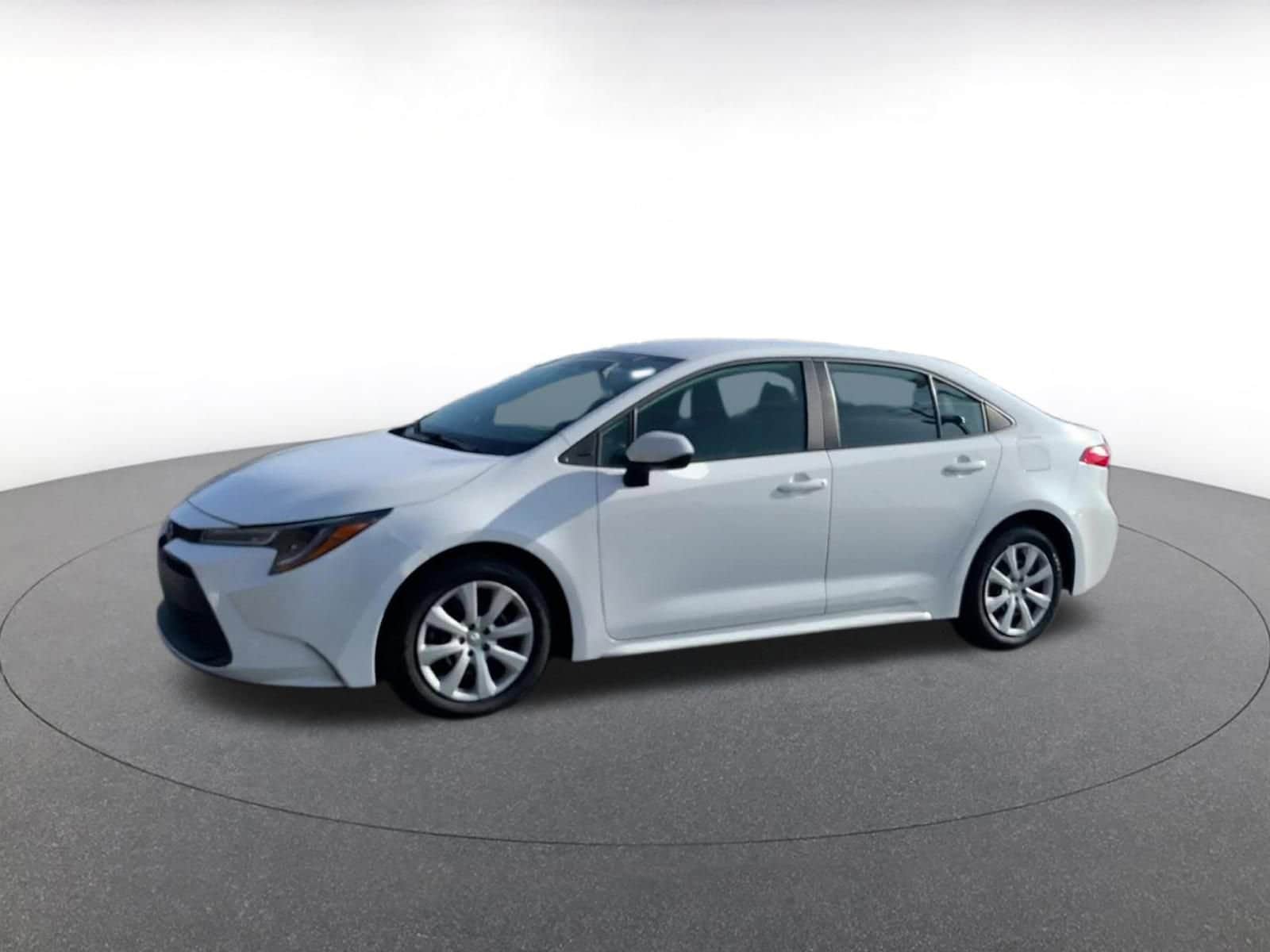 Thumbnail: 2025 Toyota Corolla - 8