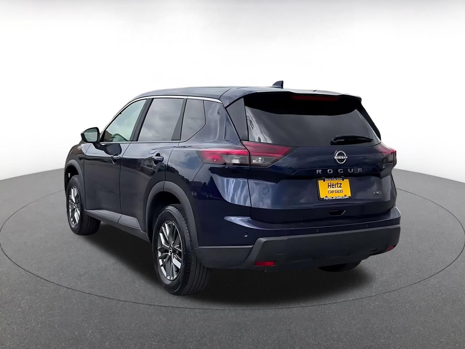 Thumbnail: 2026 Nissan Rogue - 11