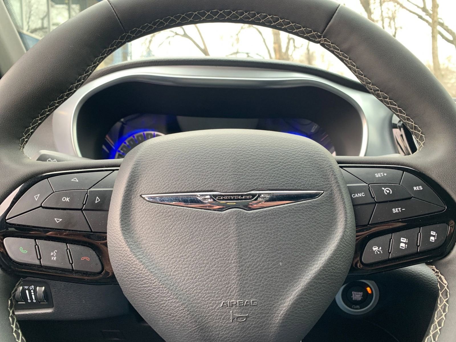 Thumbnail: 2025 Chrysler Pacifica - 31