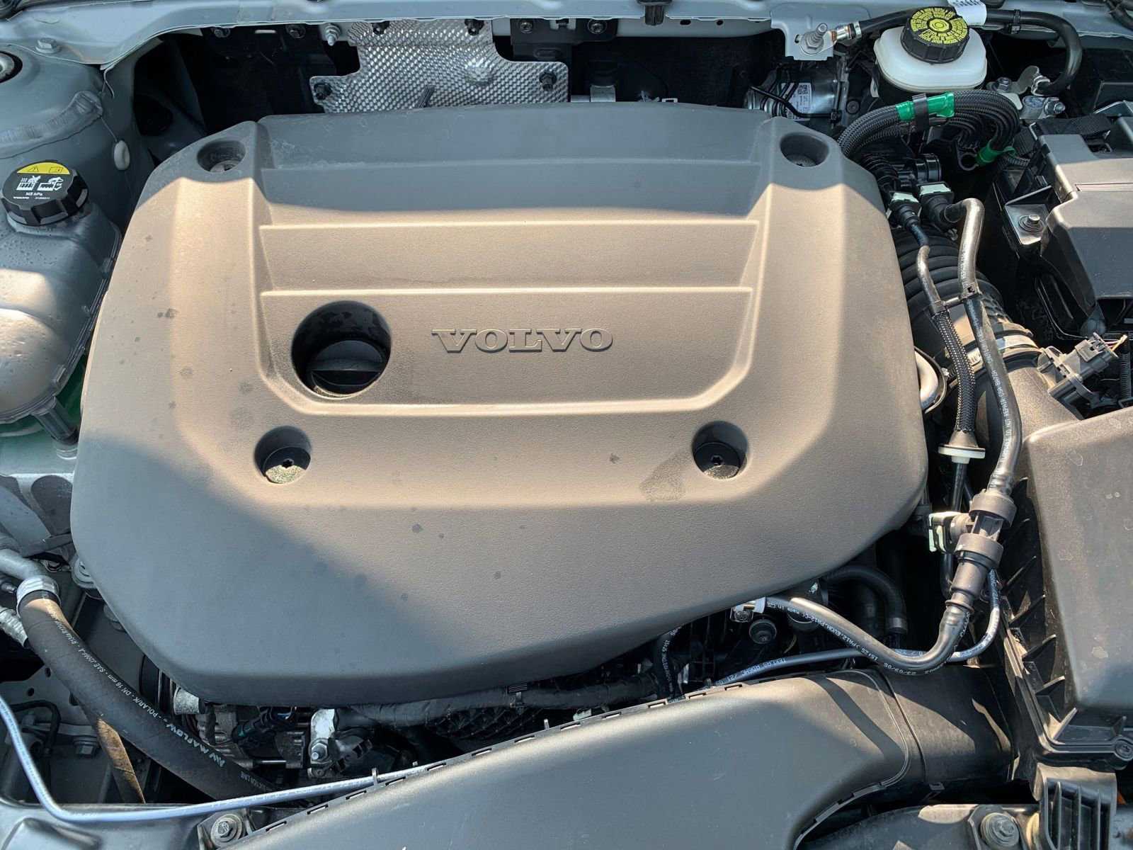 Thumbnail: 2024 Volvo XC40 - 32